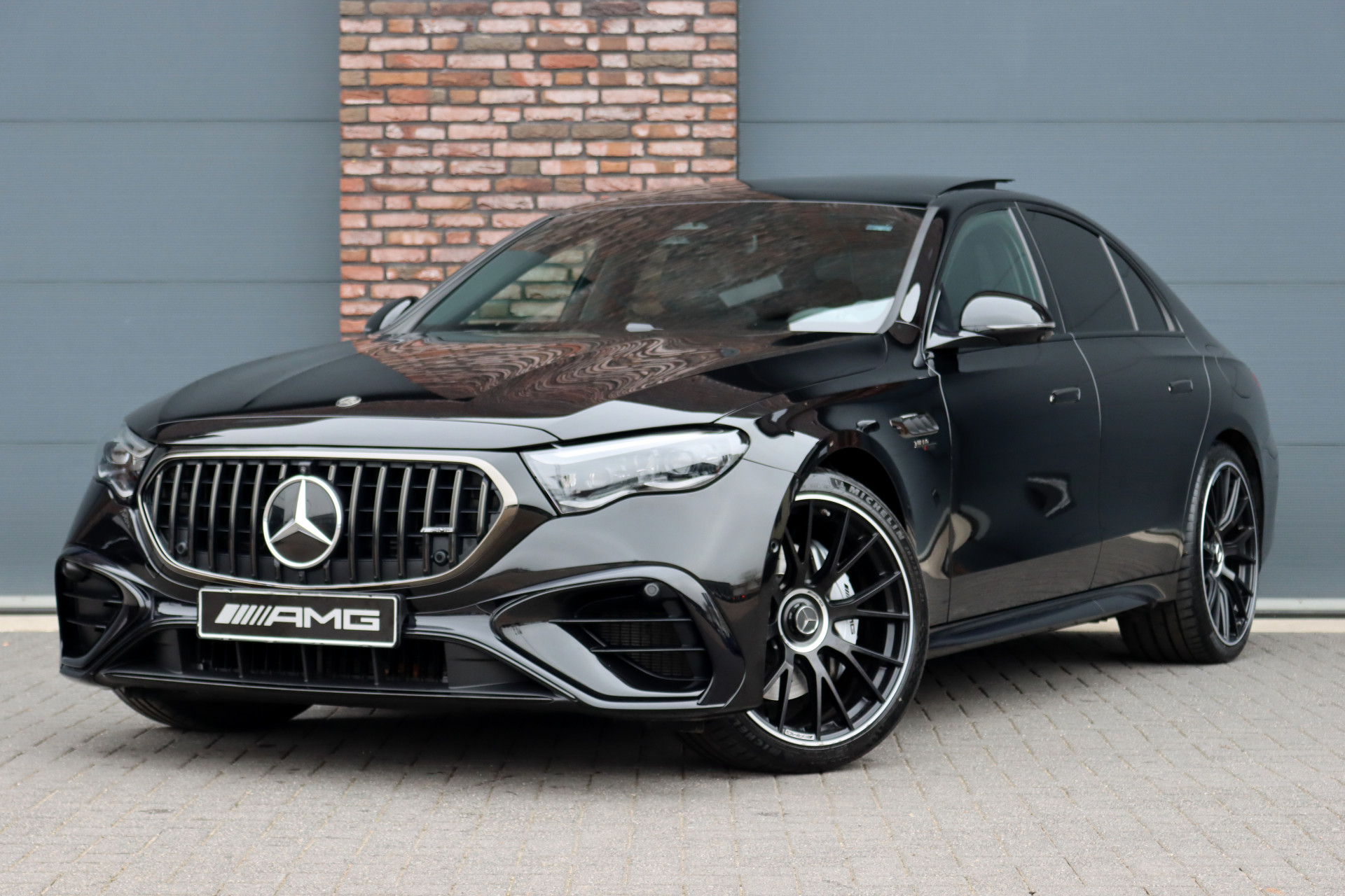Mercedes-Benz E-Klasse – vooraanzicht