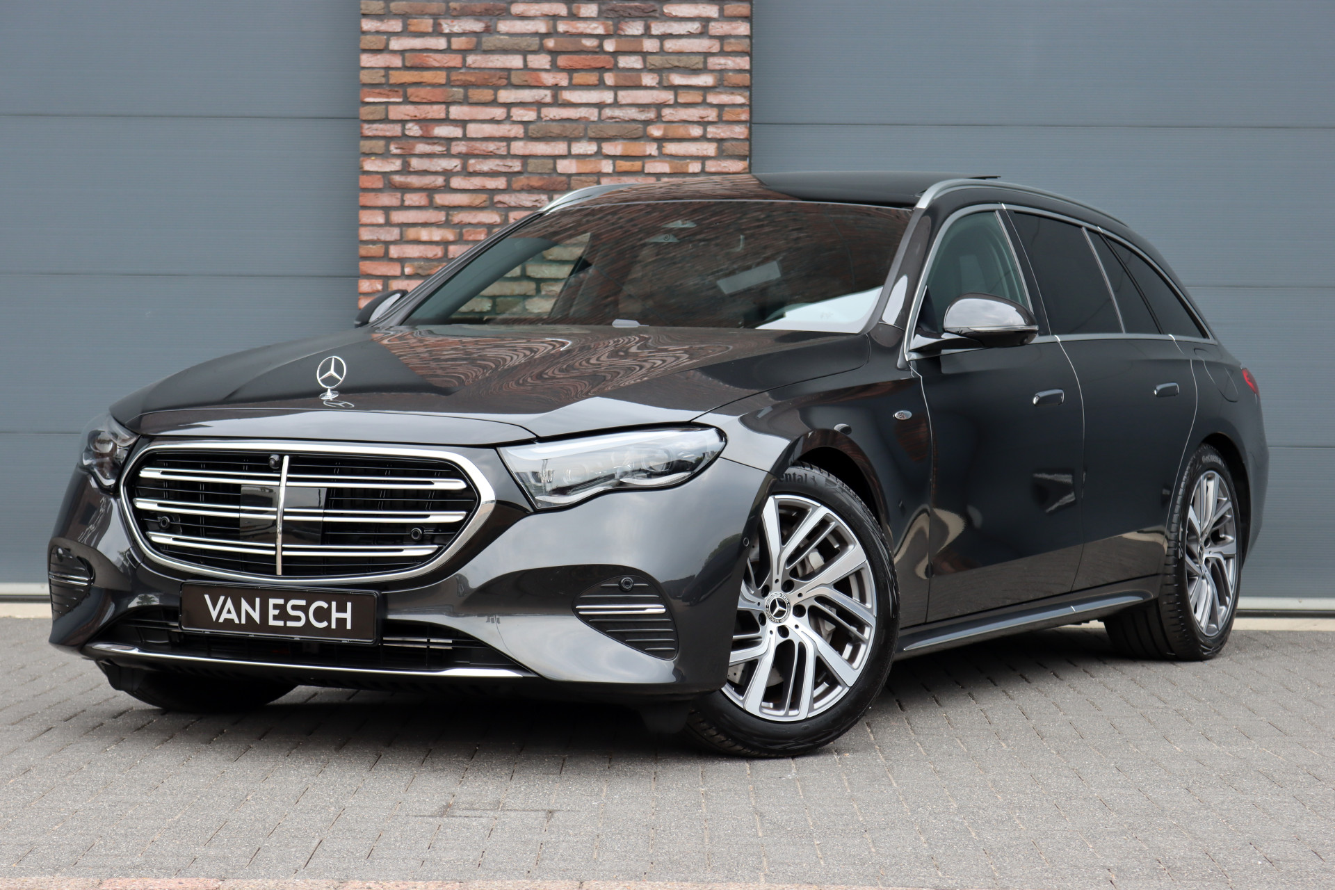 Mercedes-Benz E-Klasse – vooraanzicht