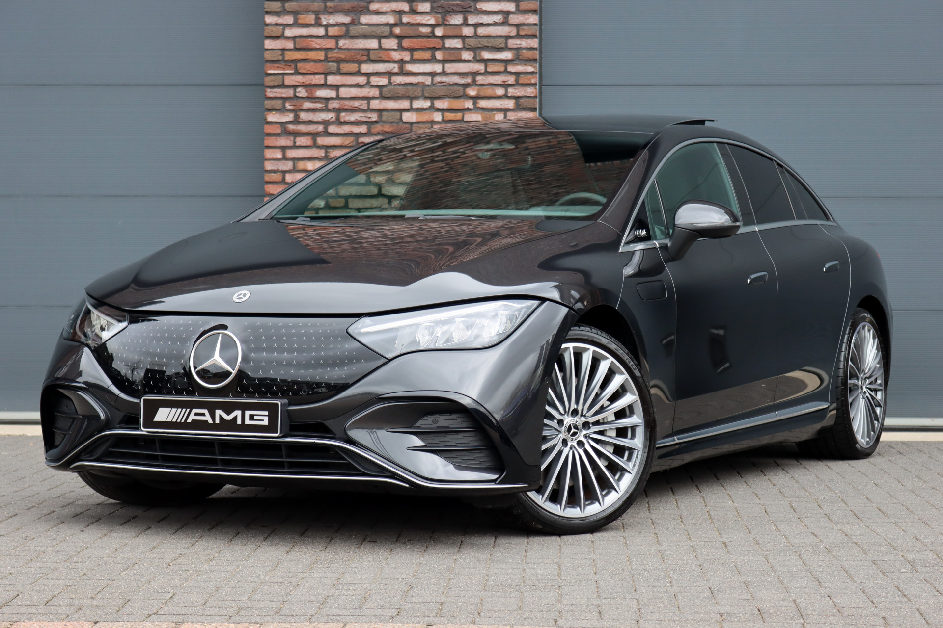 Mercedes-Benz EQE – vooraanzicht