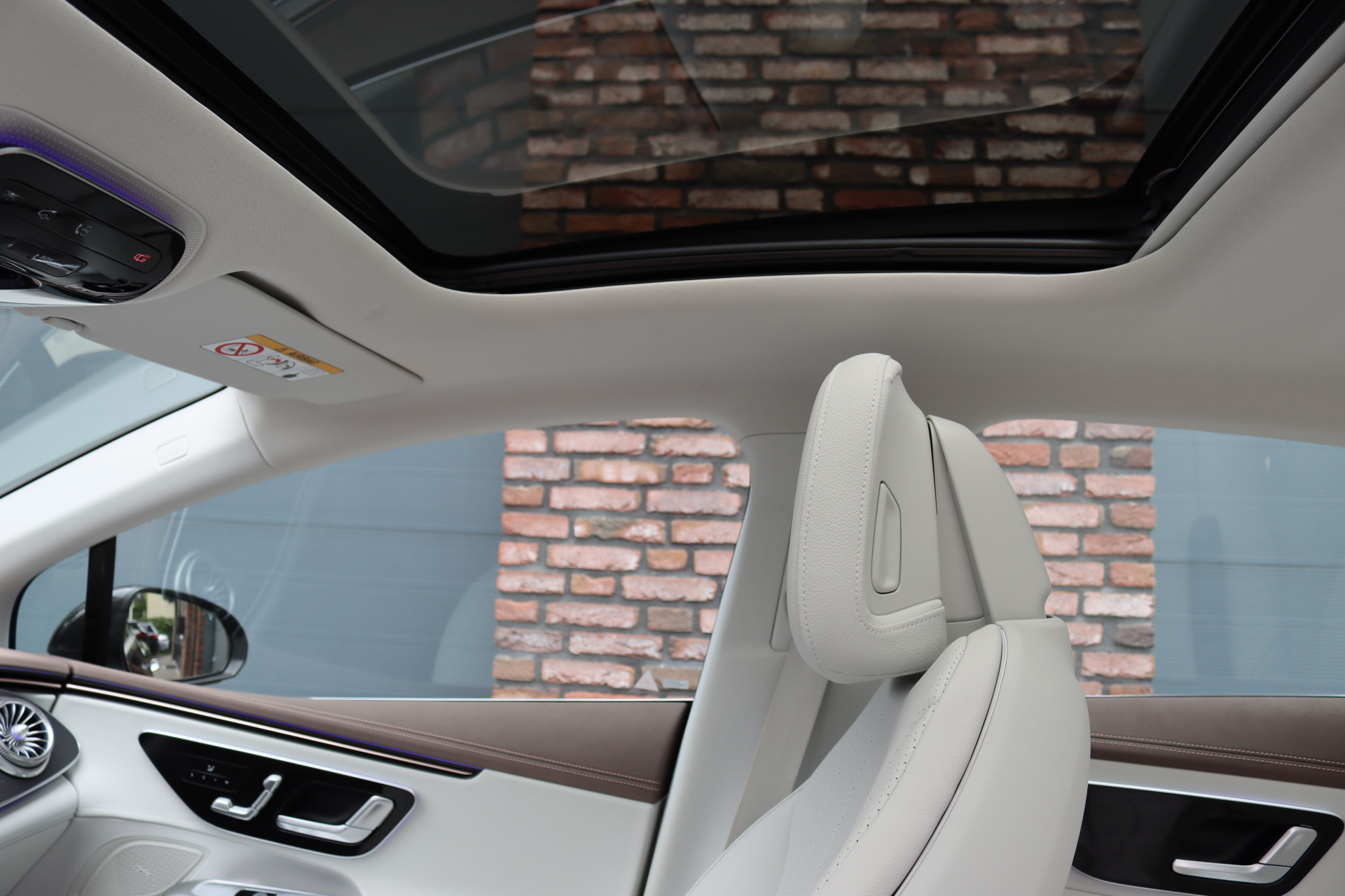Mercedes-Benz EQE – dashboard