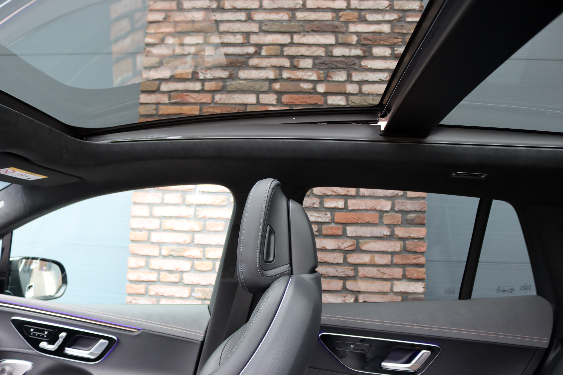 Mercedes-Benz EQE – dashboard