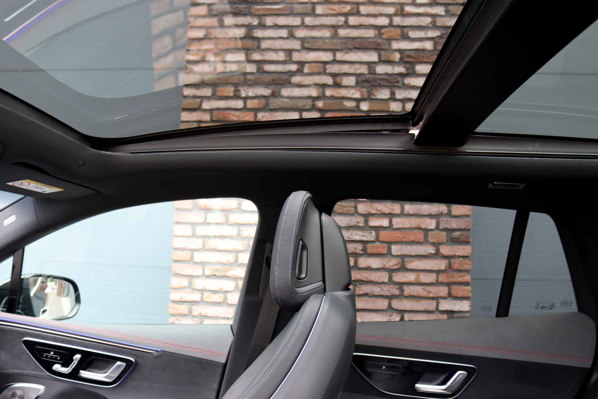 Mercedes-Benz EQE – dashboard