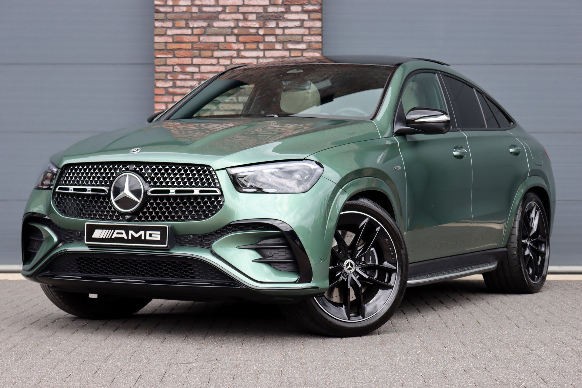 Mercedes-Benz GLE – vooraanzicht