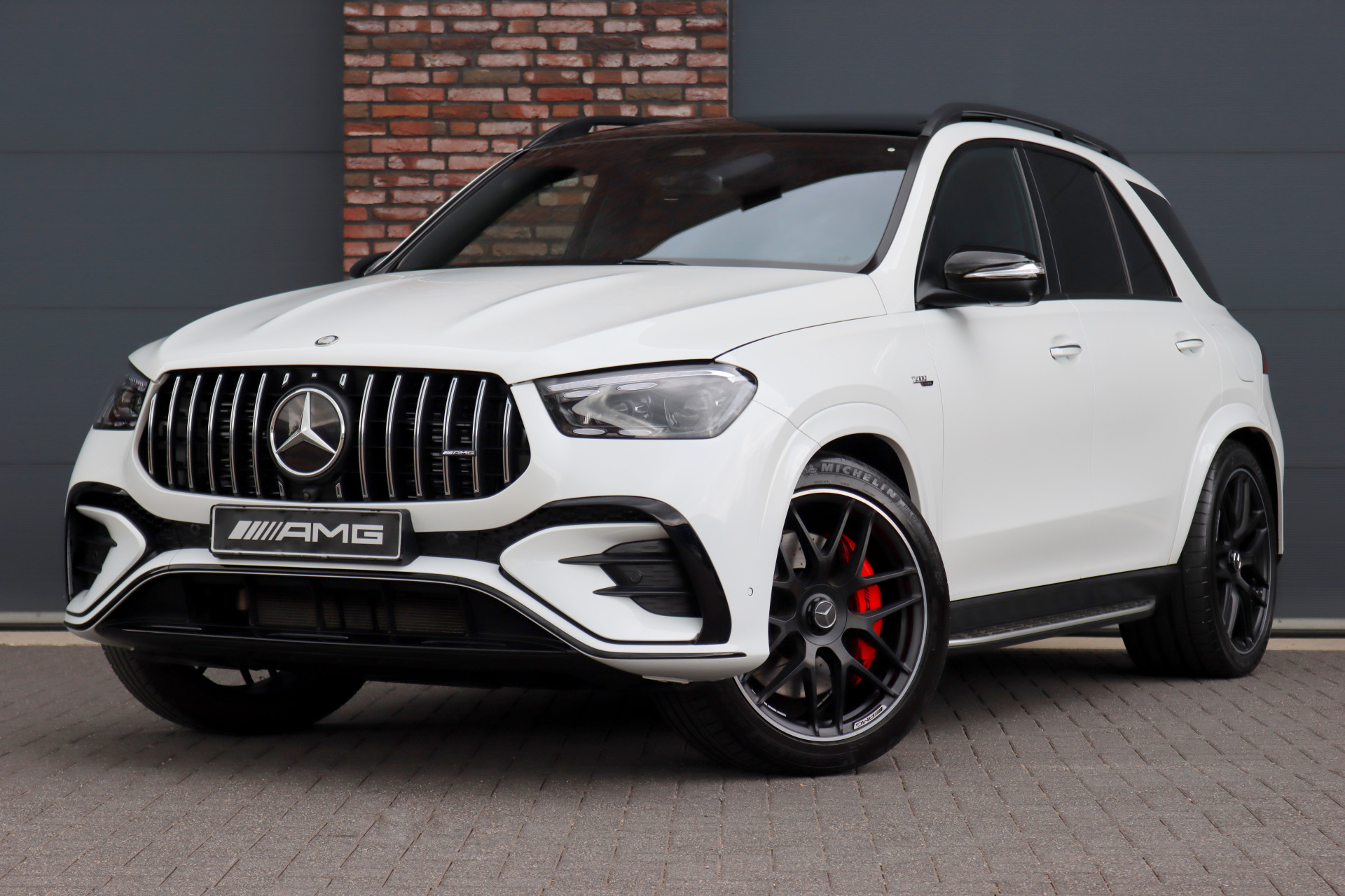 Mercedes-Benz GLE – vooraanzicht