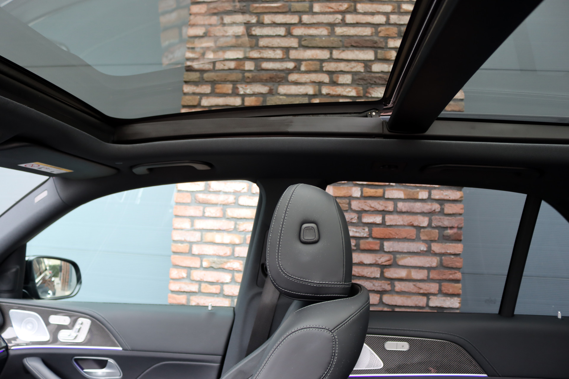 Mercedes-Benz GLE – dashboard