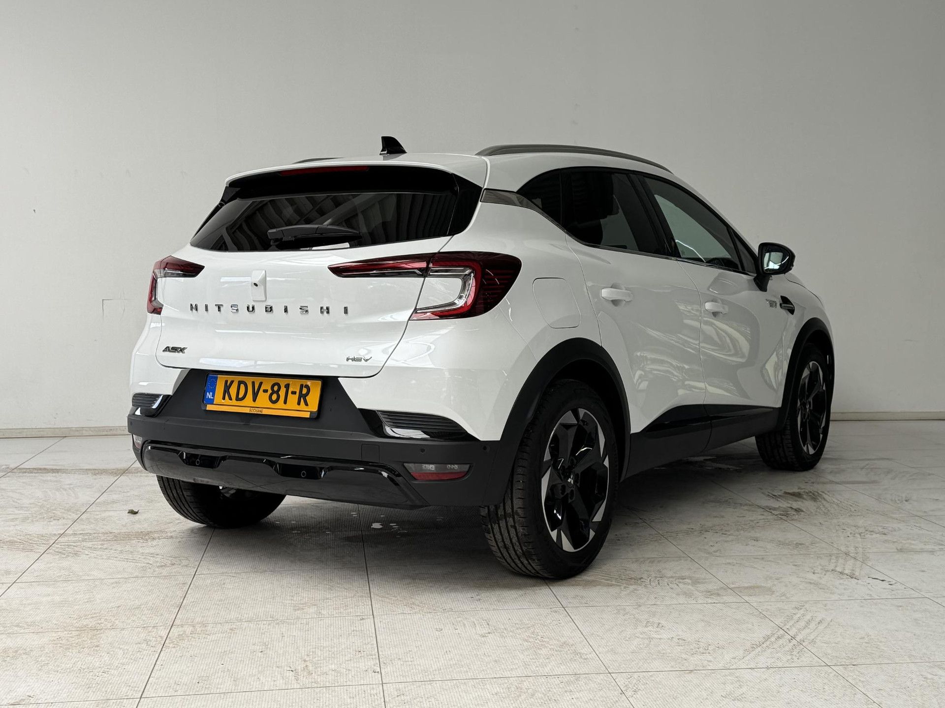 Mitsubishi ASX met kenteken KDV-81-R – achteraanzicht
