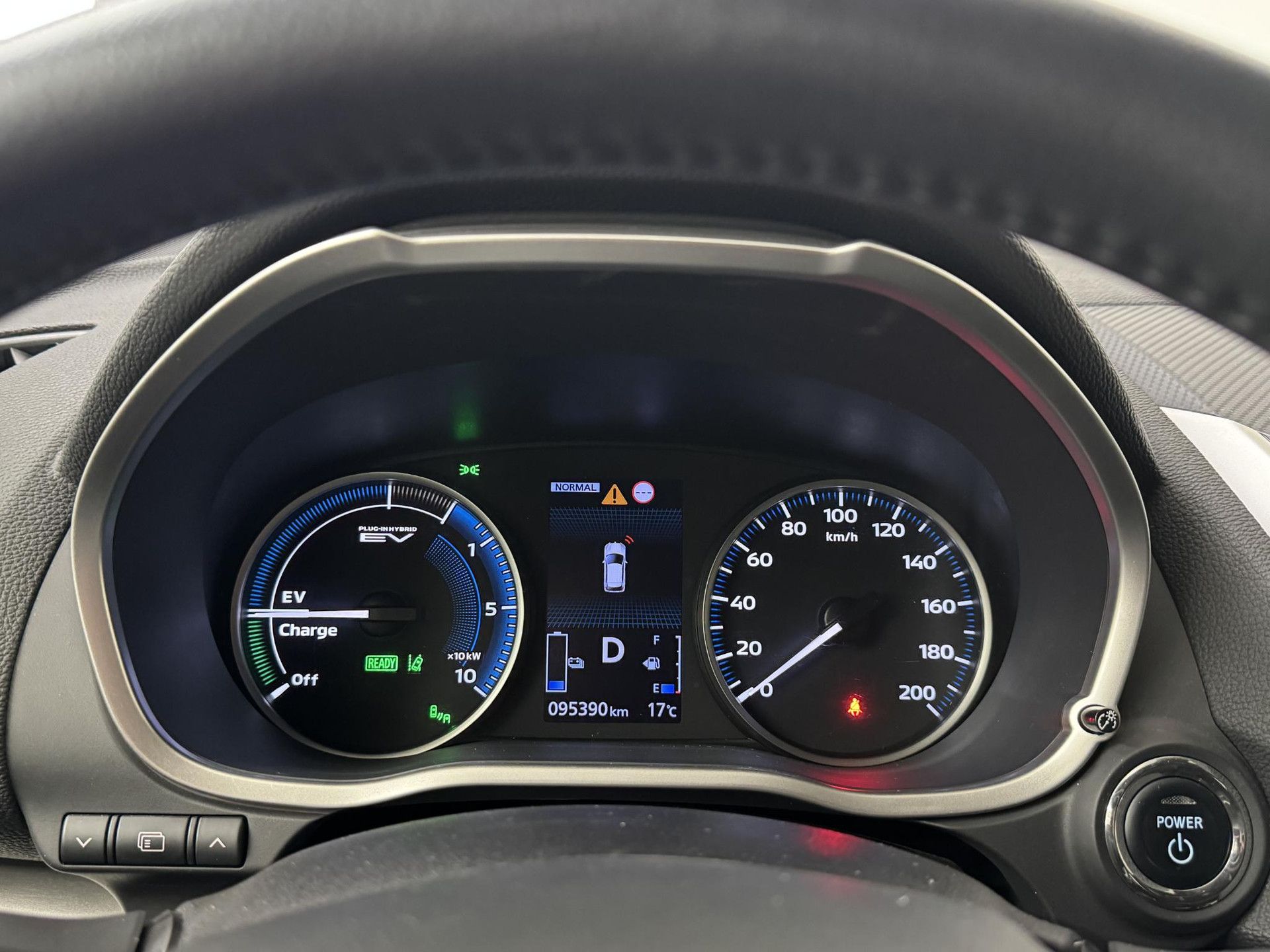 Mitsubishi EclipseCross met kenteken L-586-BK – dashboard