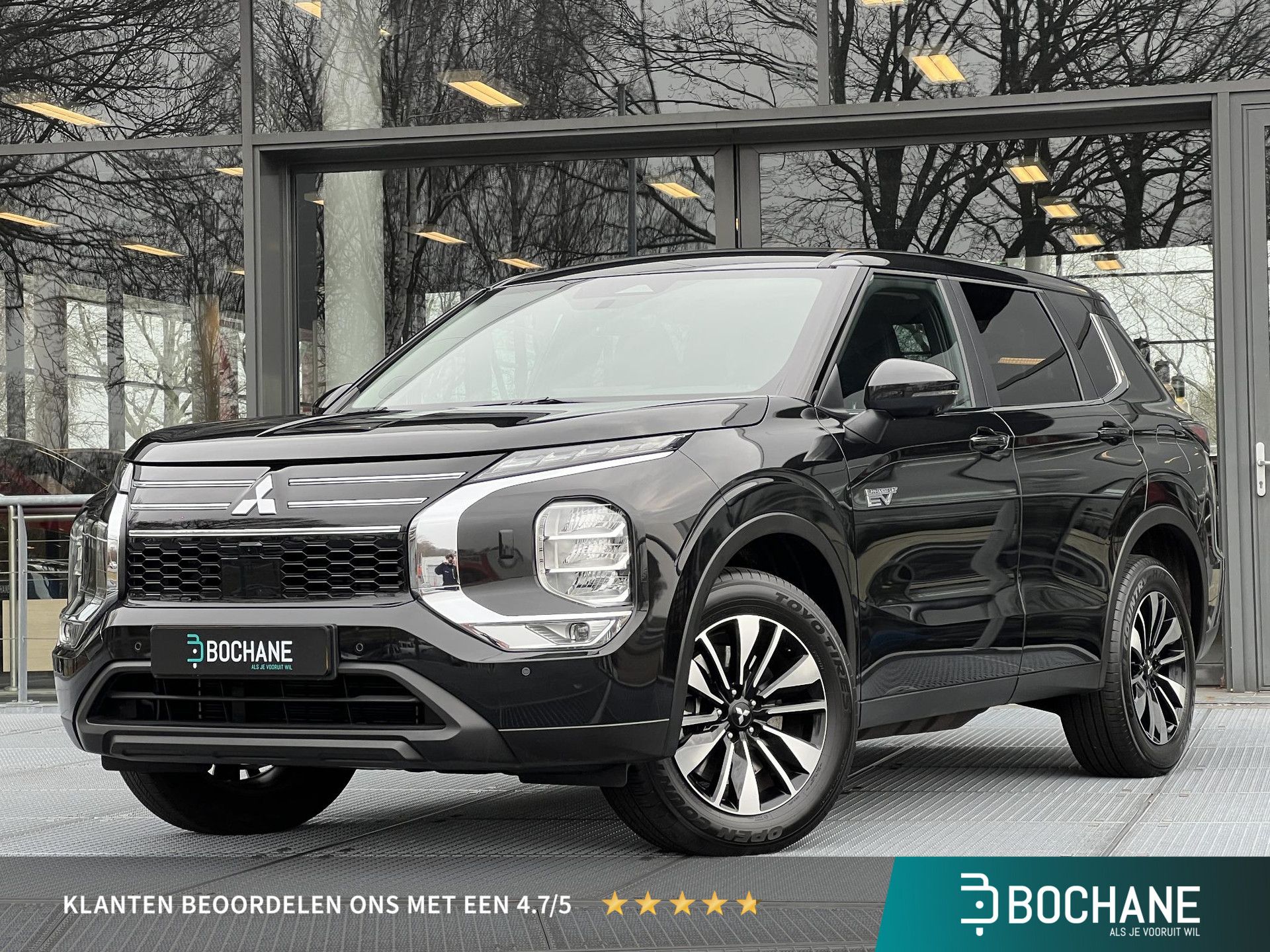 Mitsubishi Outlander met kenteken HJB-94-P – vooraanzicht
