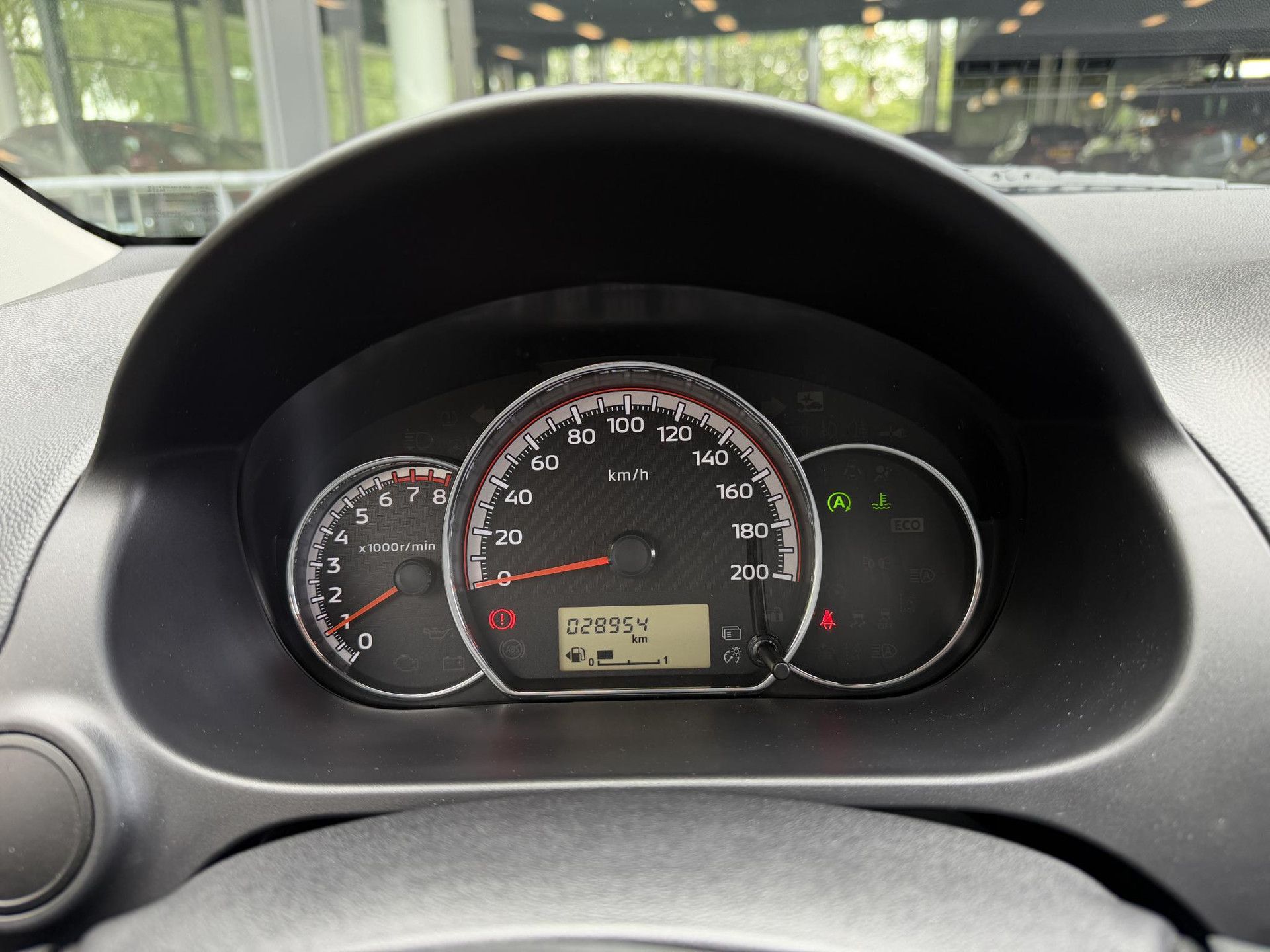 Mitsubishi SpaceStar met kenteken Z-440-PG – dashboard