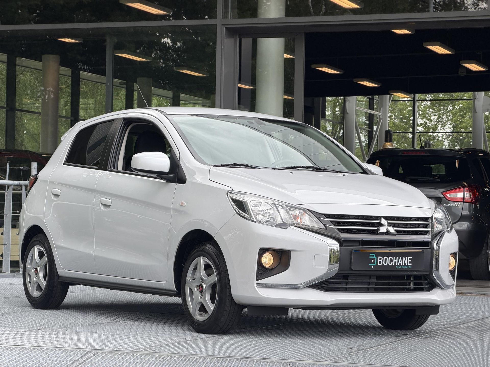 Mitsubishi SpaceStar met kenteken Z-440-PG – detailfoto