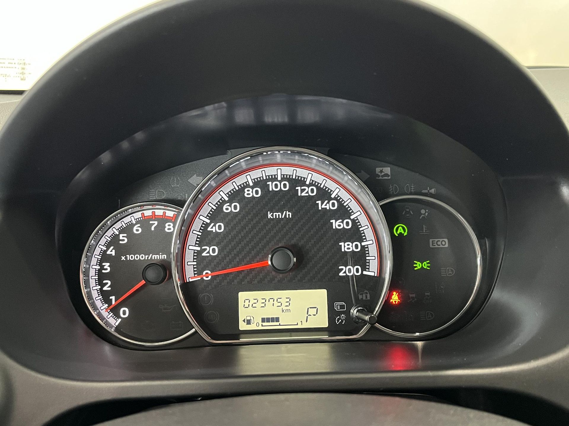 Mitsubishi SpaceStar met kenteken Z-599-GB – dashboard