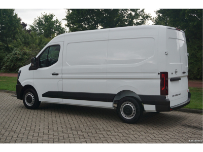 Nissan Interstar – interieur