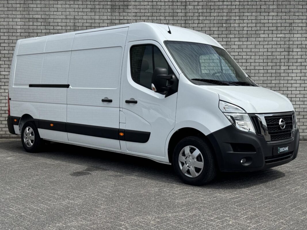 Nissan Interstar