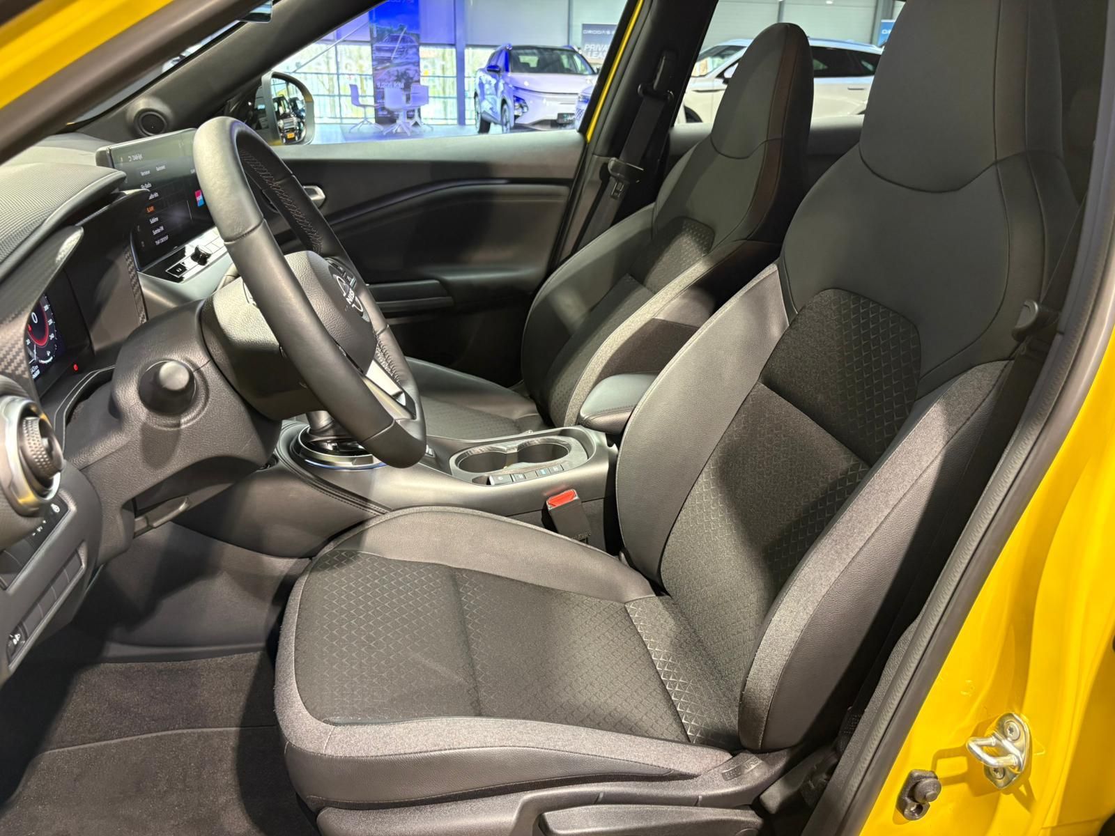 Nissan Juke met kenteken HZN-70-L – detailfoto