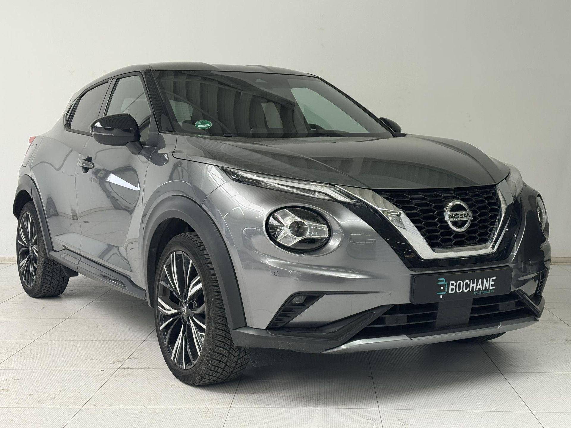 Nissan Juke met kenteken P-584-JJ – detailfoto