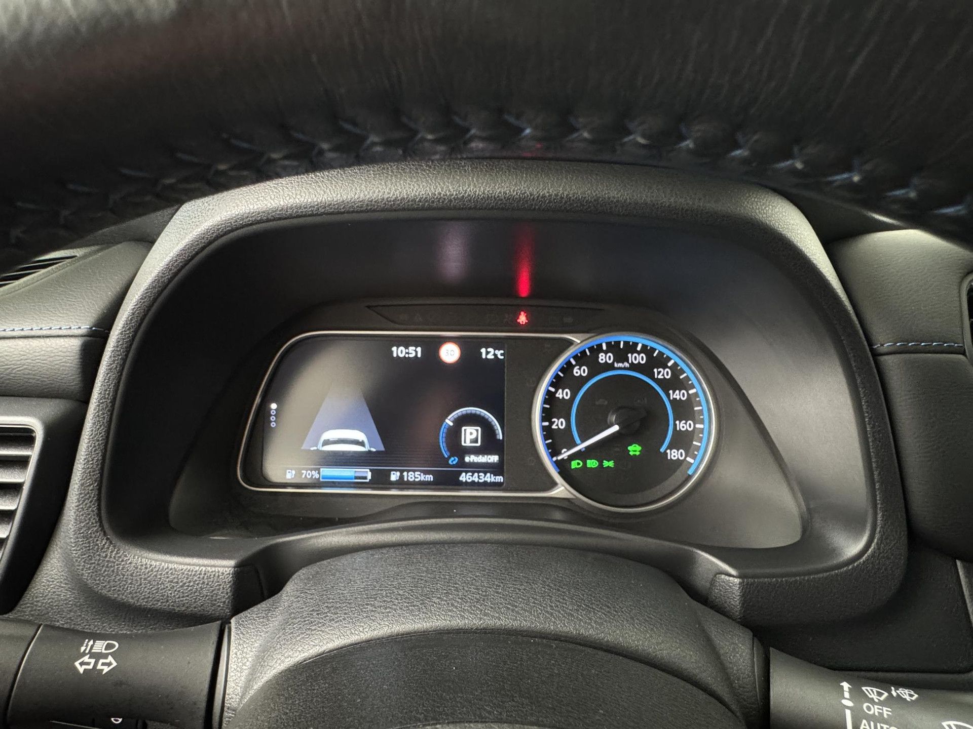 Nissan Leaf met kenteken K-955-XL – detailfoto