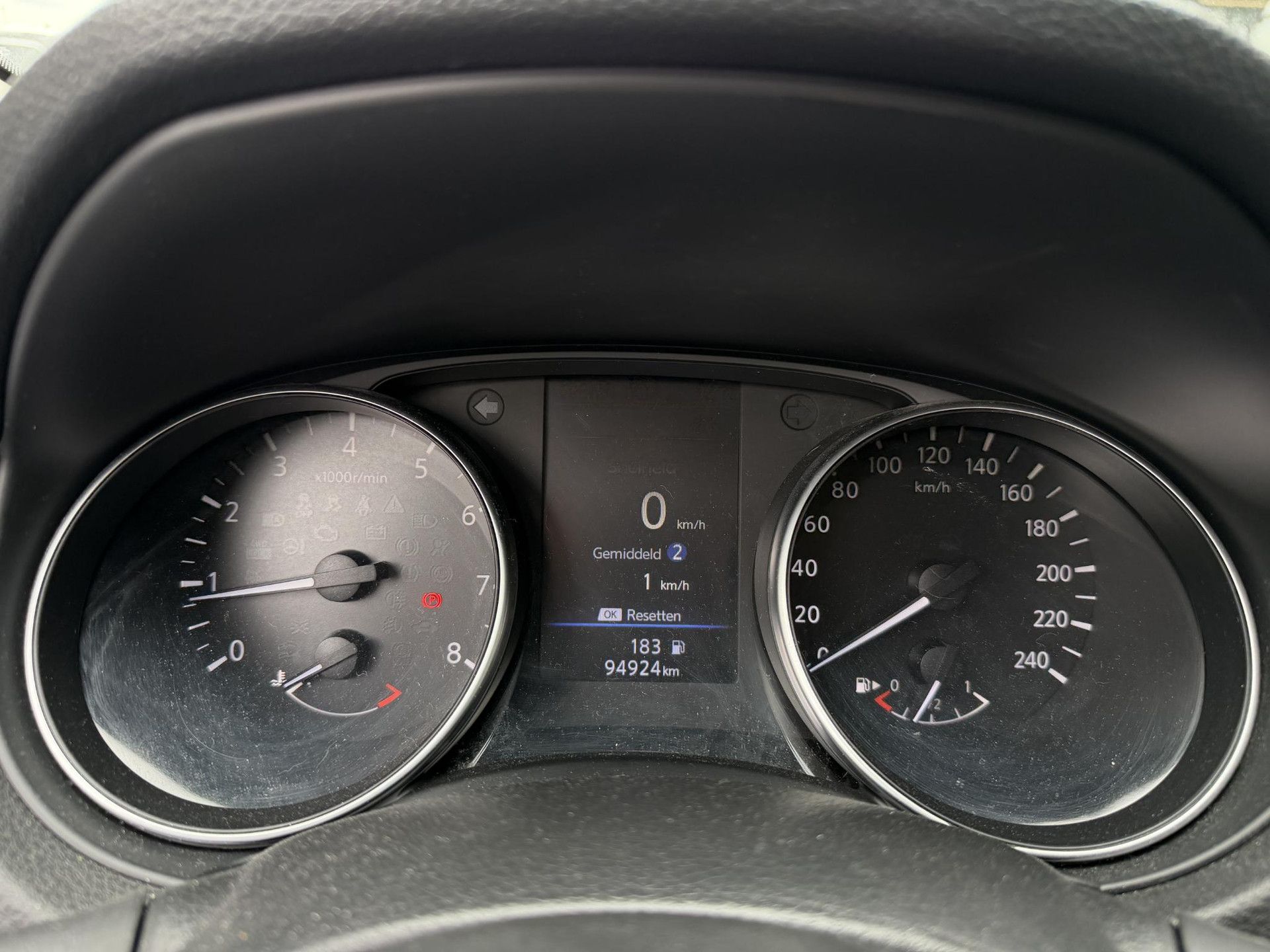 Nissan QASHQAI met kenteken J-243-BP – detailfoto