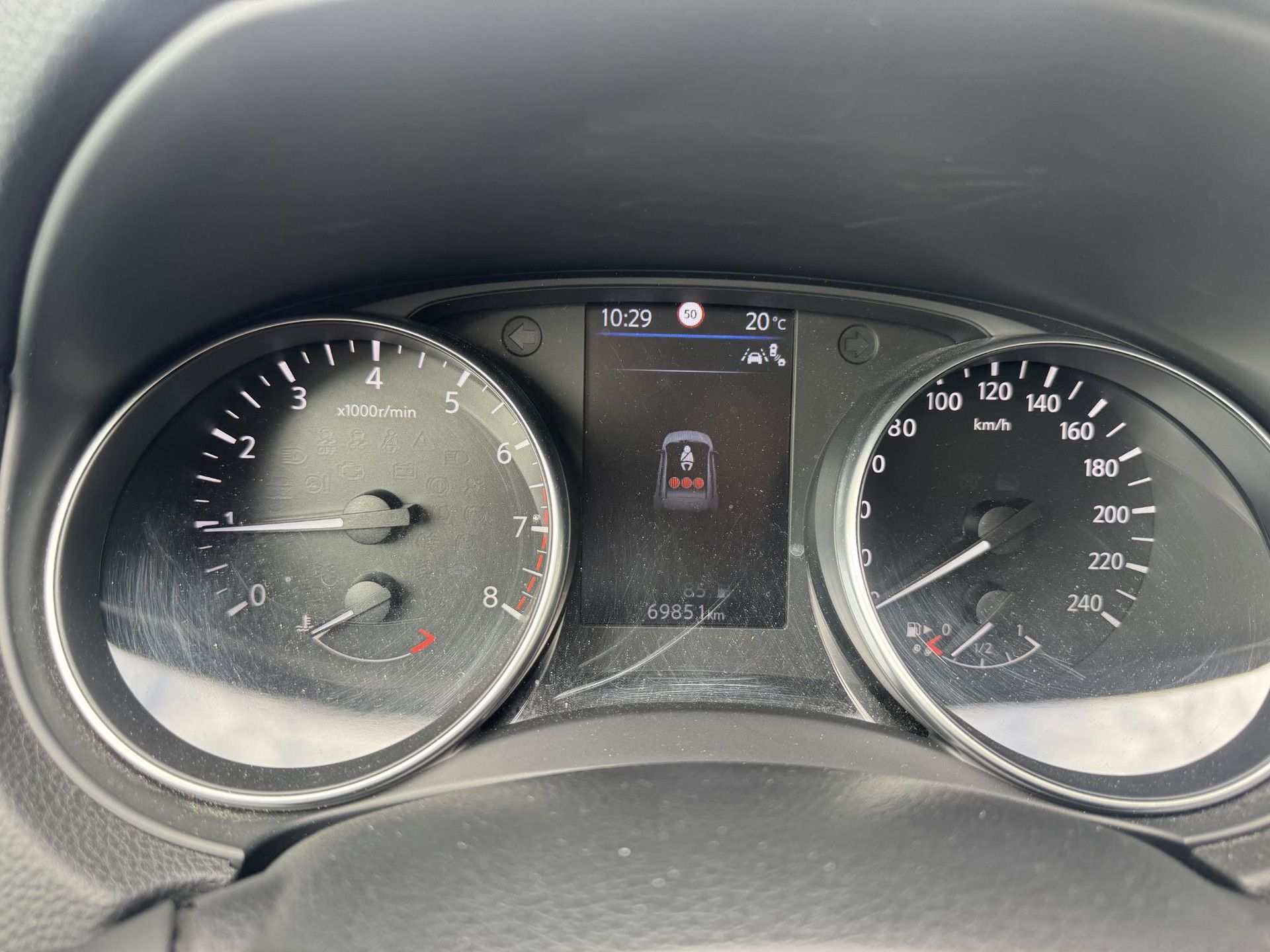 Nissan QASHQAI met kenteken J-939-BX – dashboard