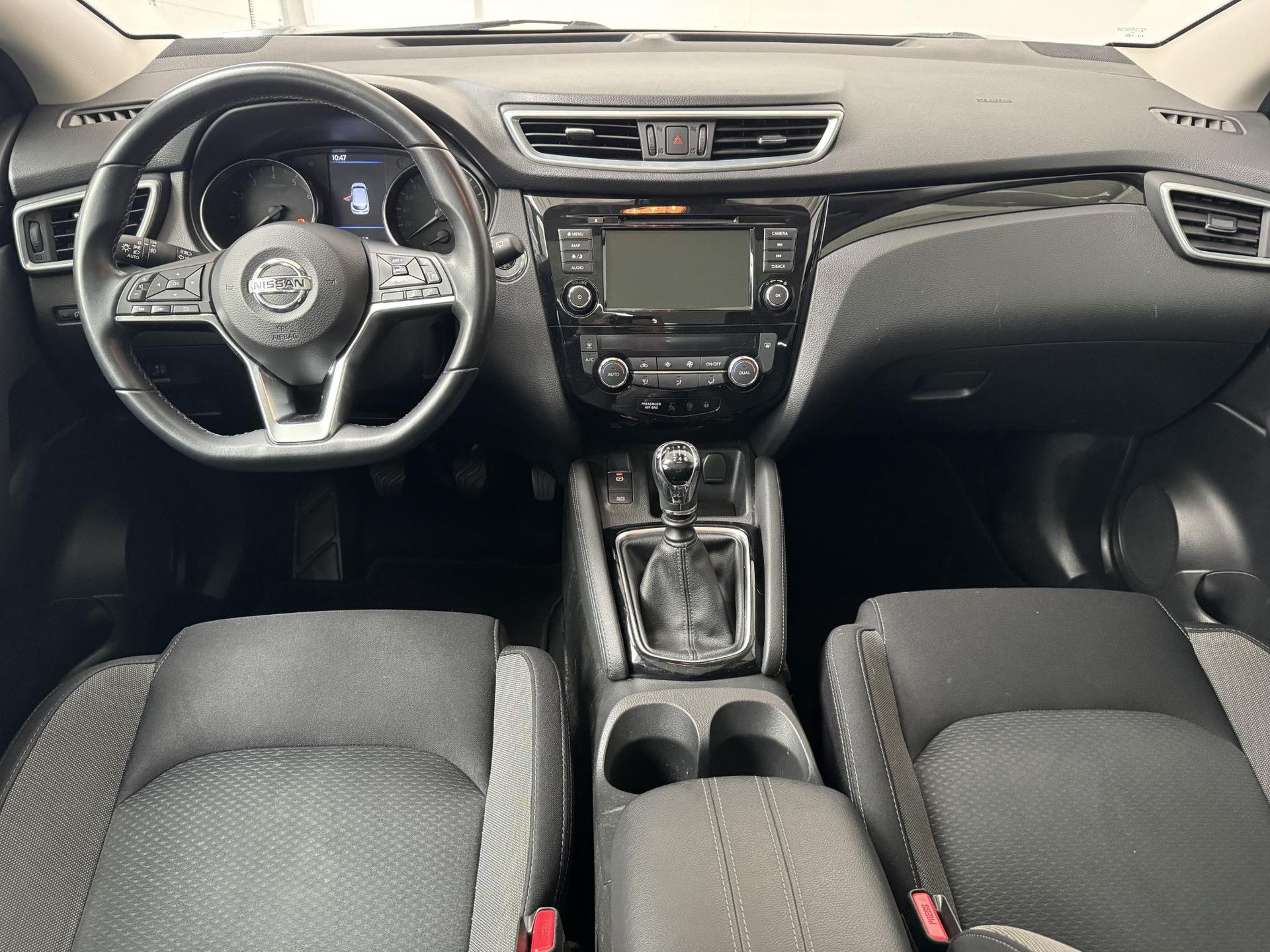 Nissan QASHQAI met kenteken K-280-RD – interieur