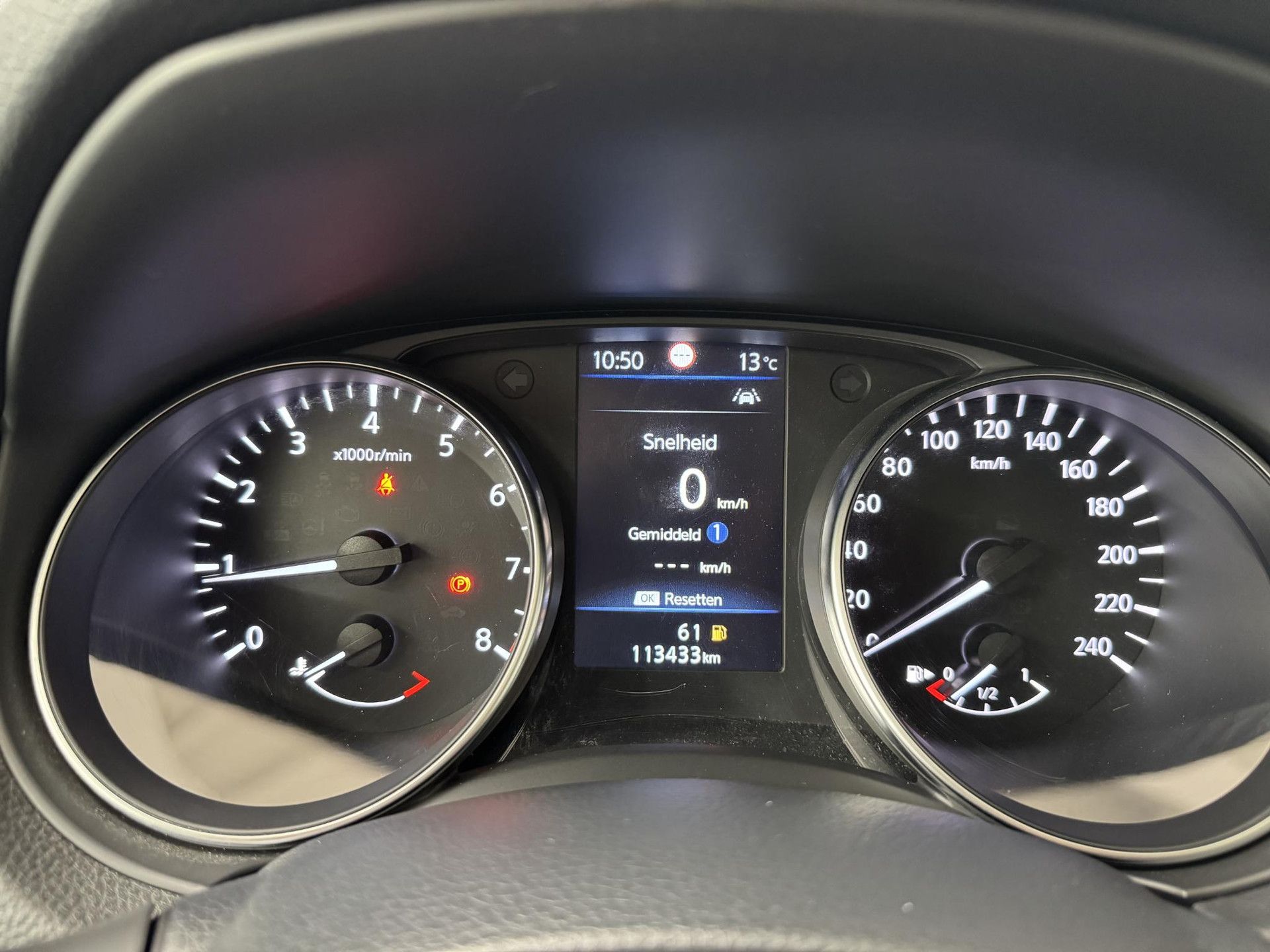 Nissan QASHQAI met kenteken K-280-RD – dashboard
