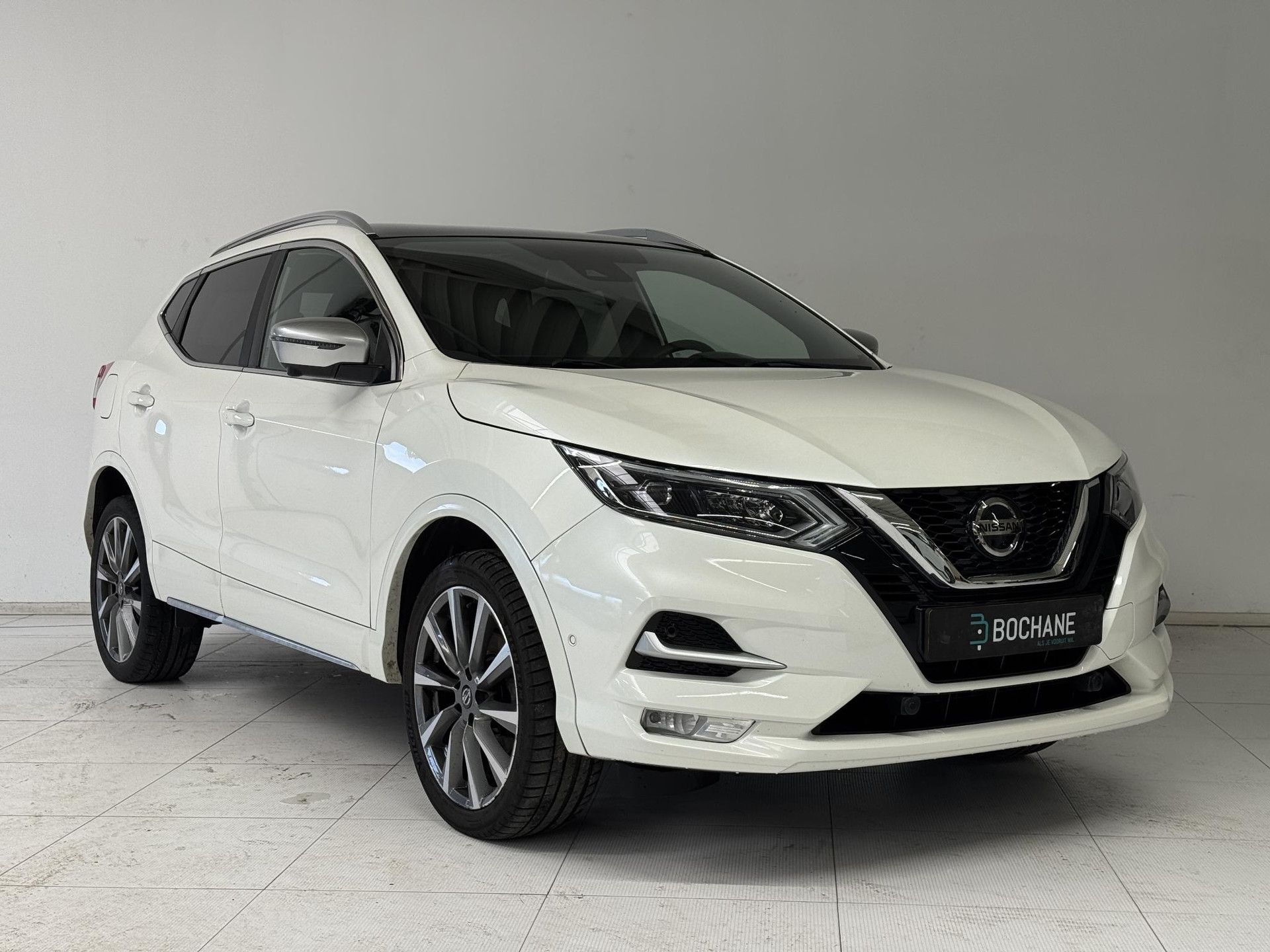 Nissan QASHQAI met kenteken K-397-LB – dashboard