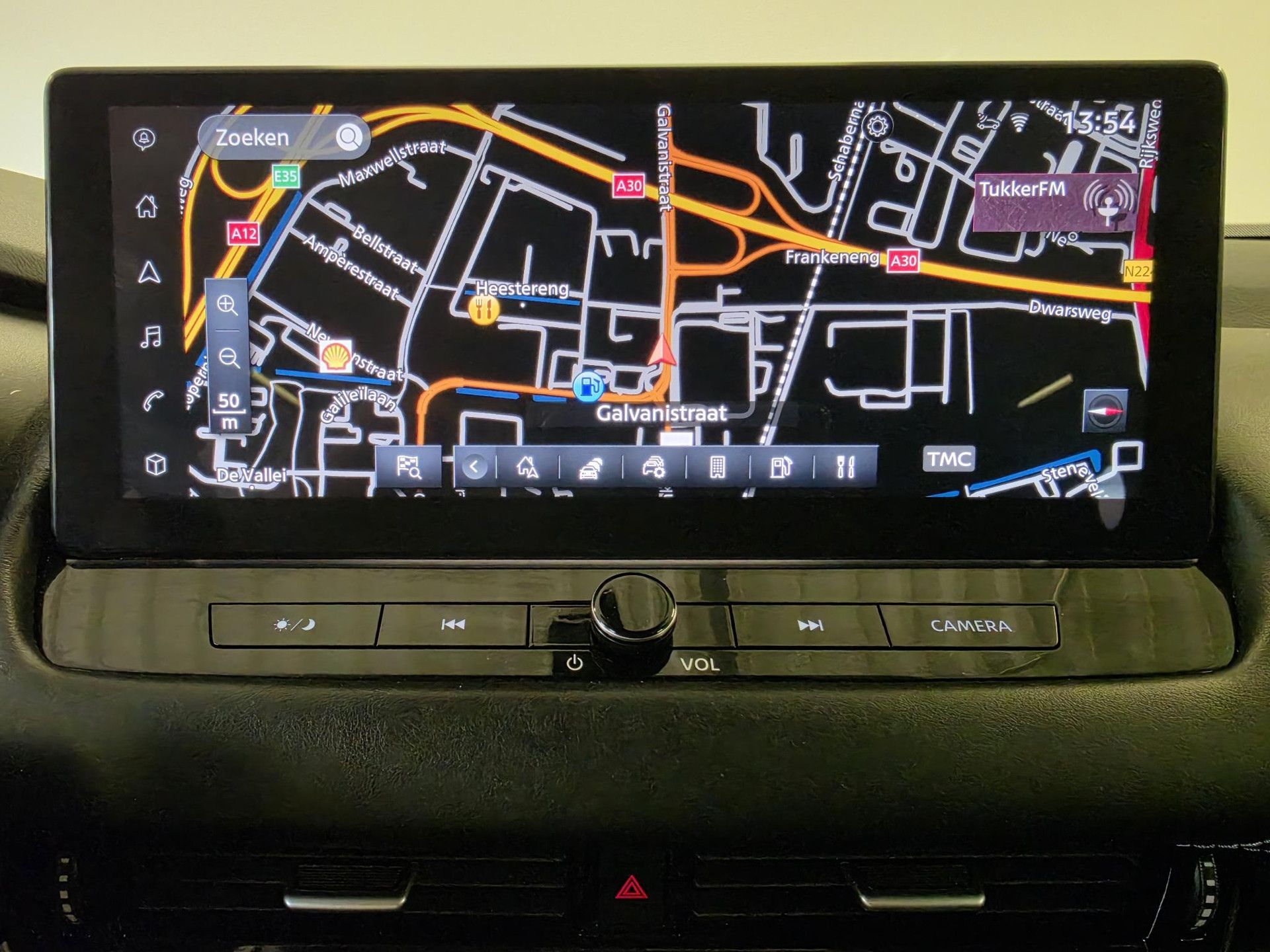 Nissan QASHQAI met kenteken S-097-XH – dashboard