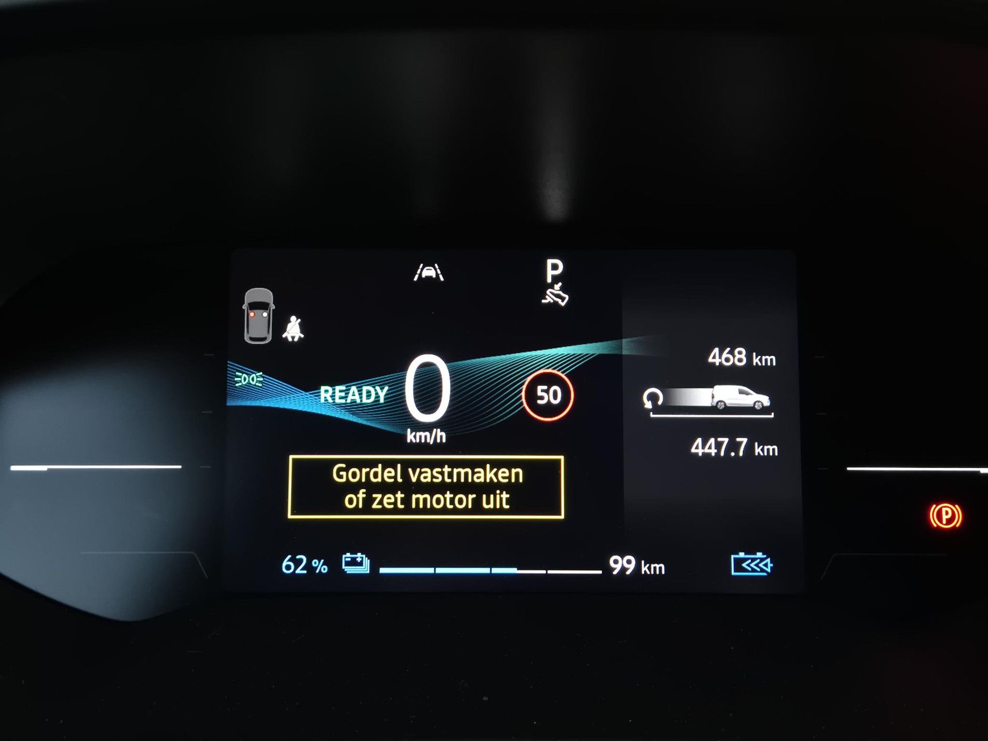 Nissan Townstar met kenteken V-33-NJZ – dashboard