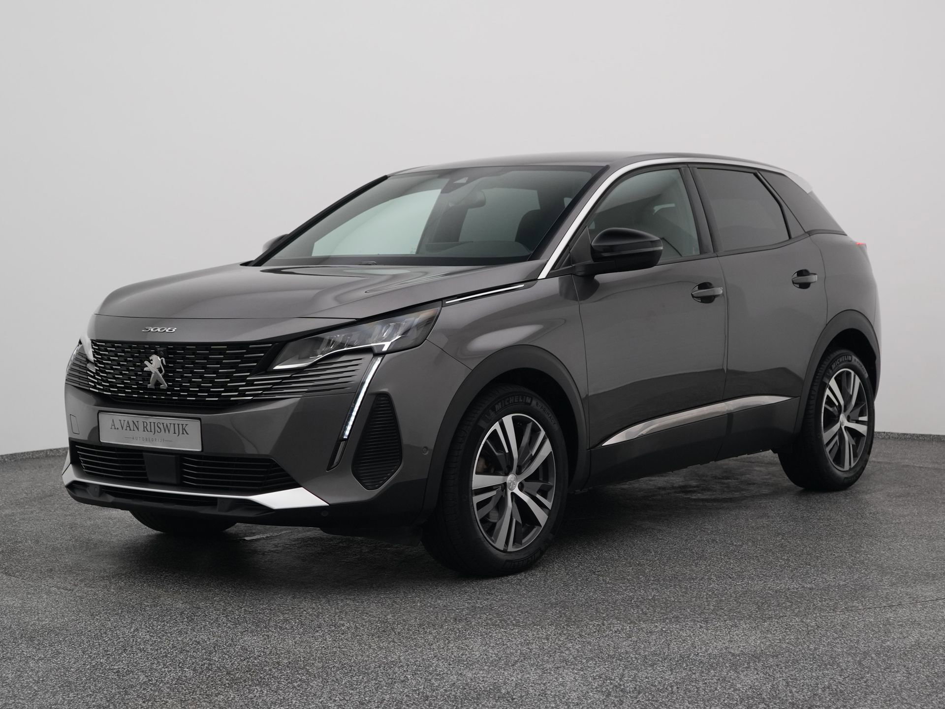 Peugeot 3008 met kenteken KLS-56-N – vooraanzicht