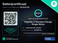 Polestar 2 met kenteken KHJ-14-T – achteraanzicht