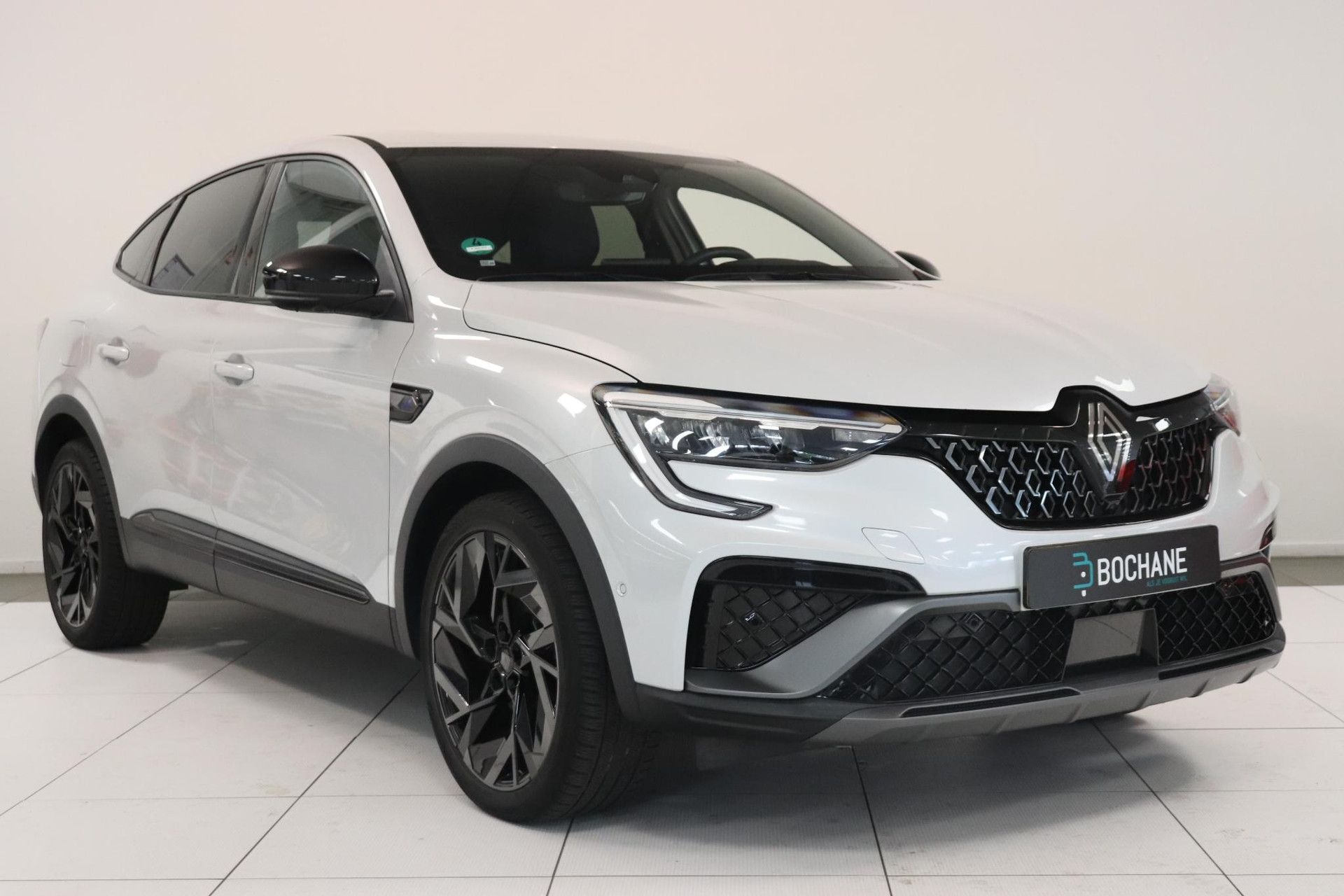 Renault Arkana met kenteken X-005-KV – detailfoto