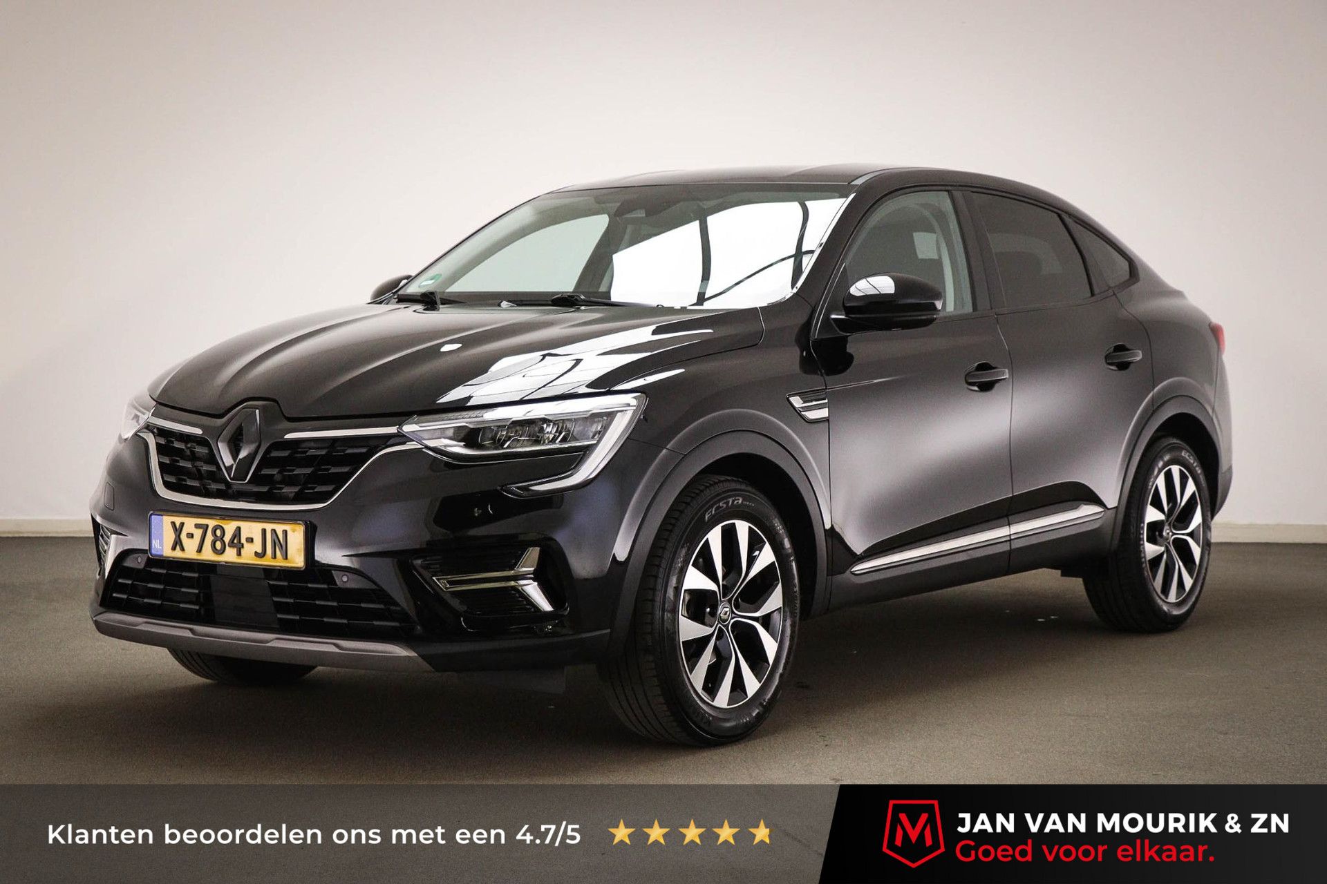 Renault Arkana met kenteken X-784-JN – vooraanzicht