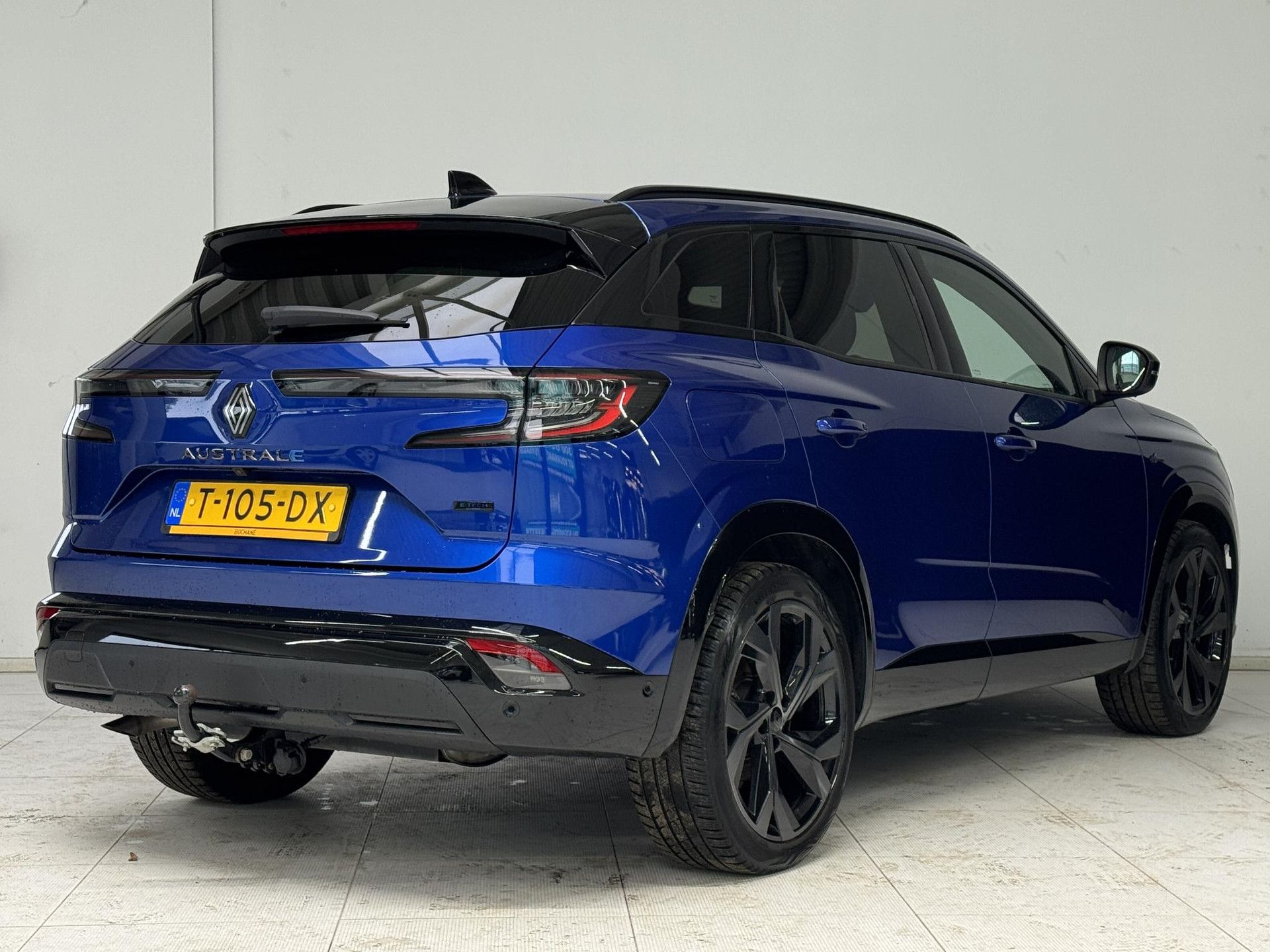 Renault Austral met kenteken T-105-DX – achteraanzicht