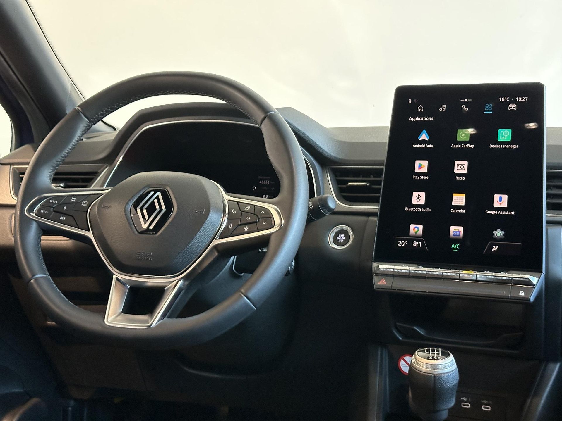 Renault Captur met kenteken GBZ-53-D – interieur