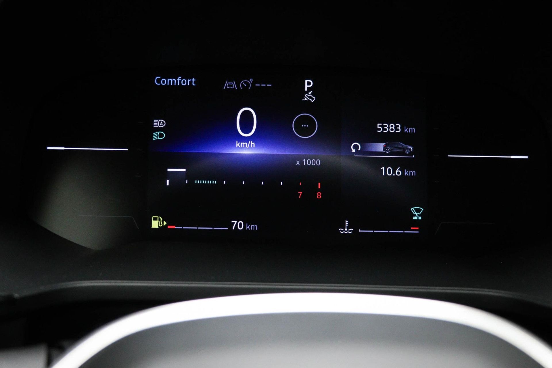 Renault Captur met kenteken JSP-17-Z – dashboard