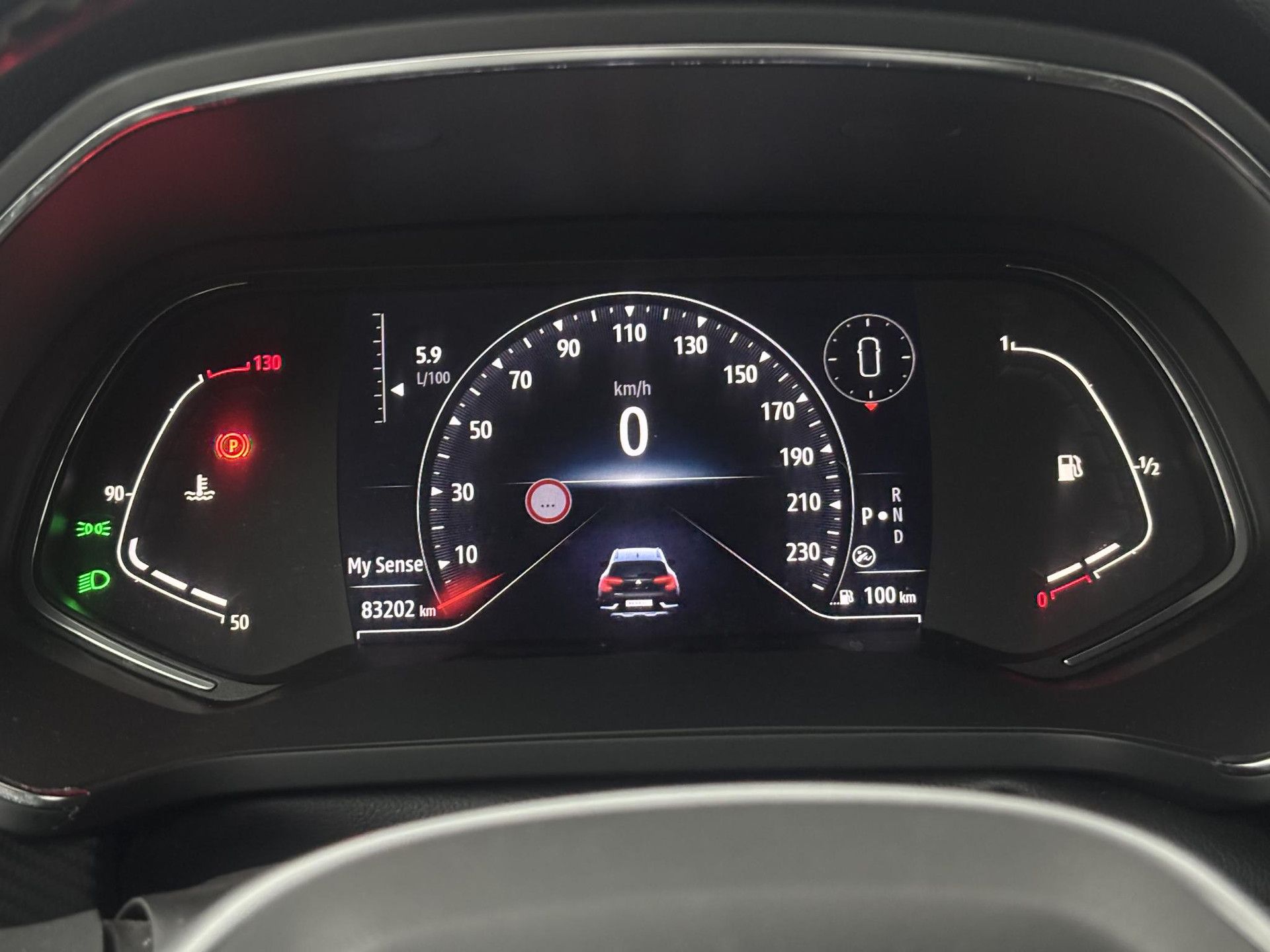 Renault Captur met kenteken N-799-NB – dashboard