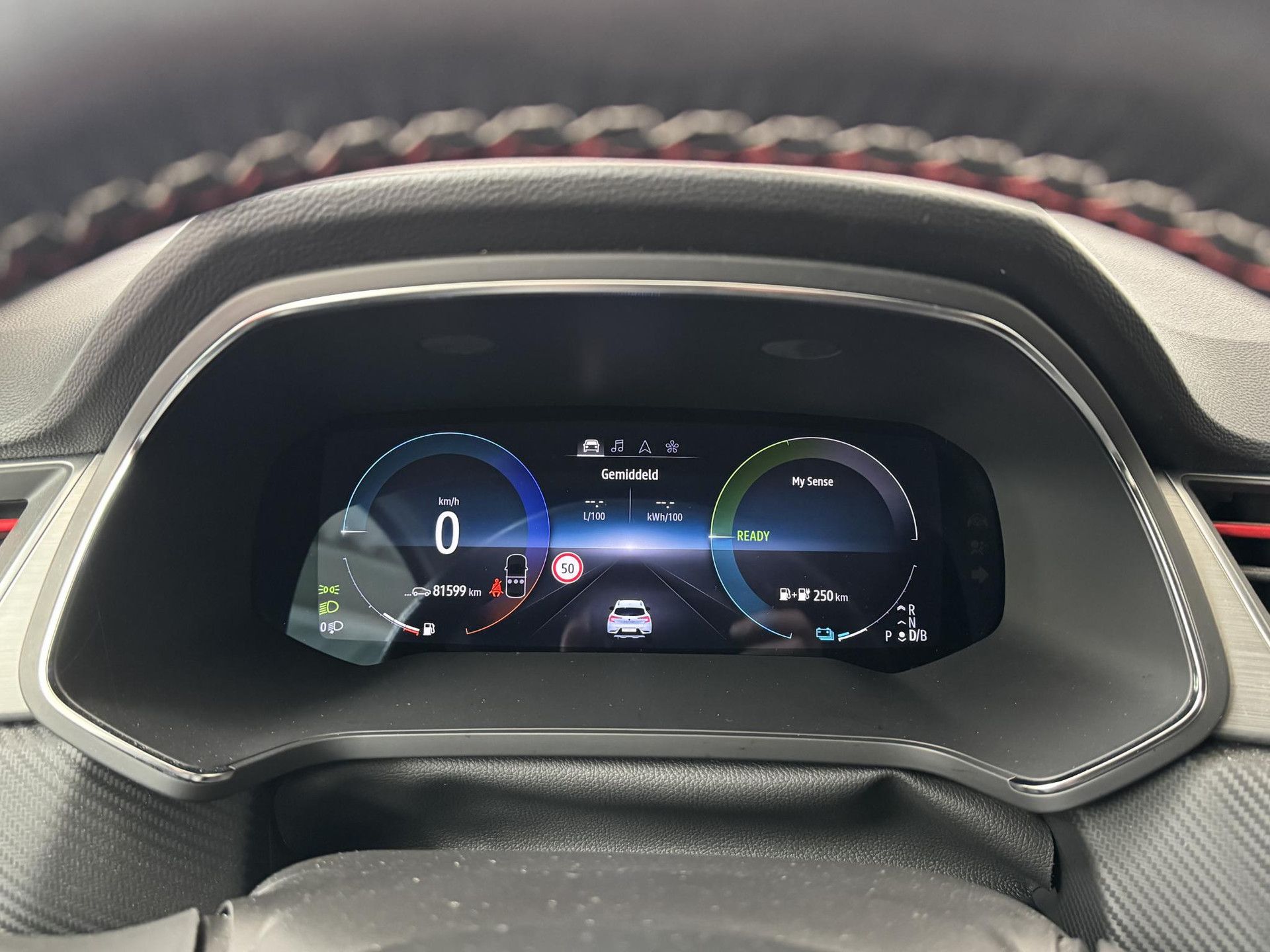Renault Captur met kenteken S-112-RN – dashboard