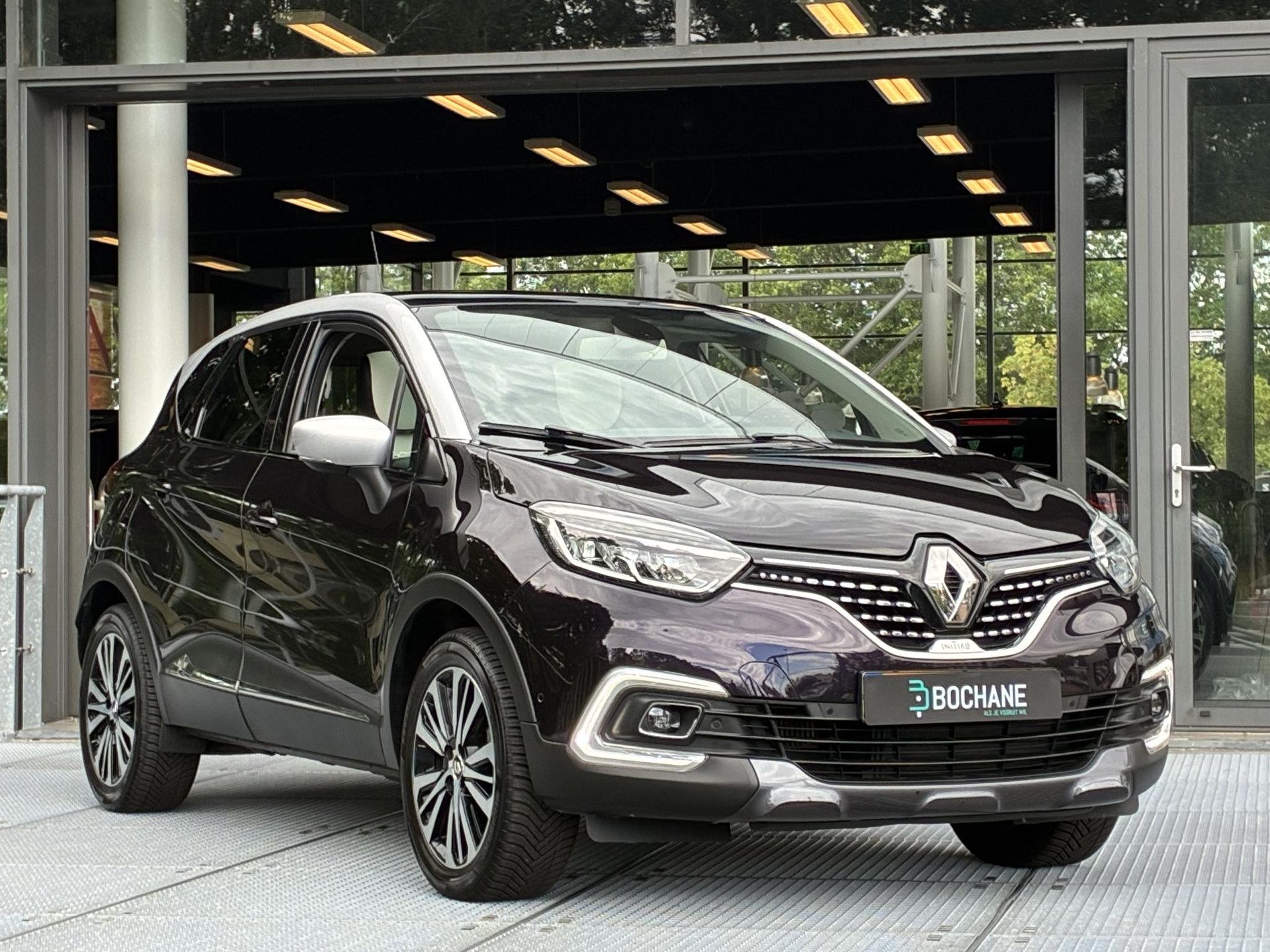 Renault Captur met kenteken SX-160-F – detailfoto
