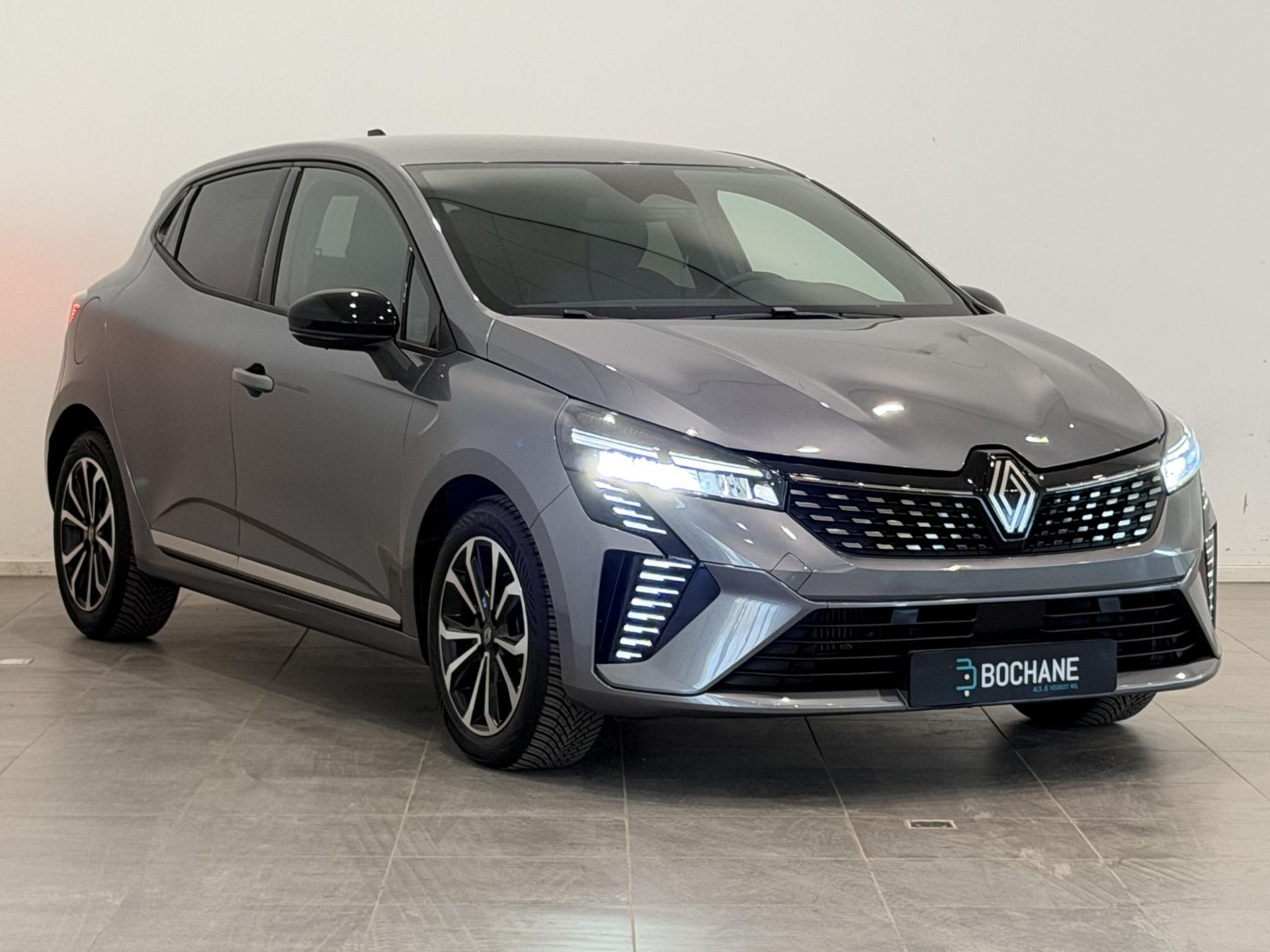 Renault Clio met kenteken GFN-17-L – detailfoto