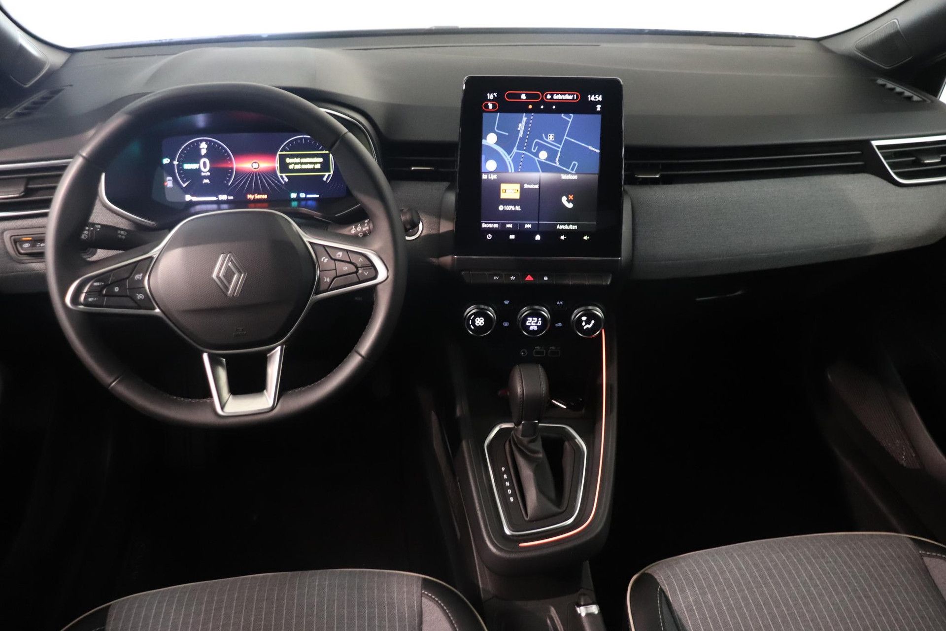 Renault Clio met kenteken GLS-54-B – interieur