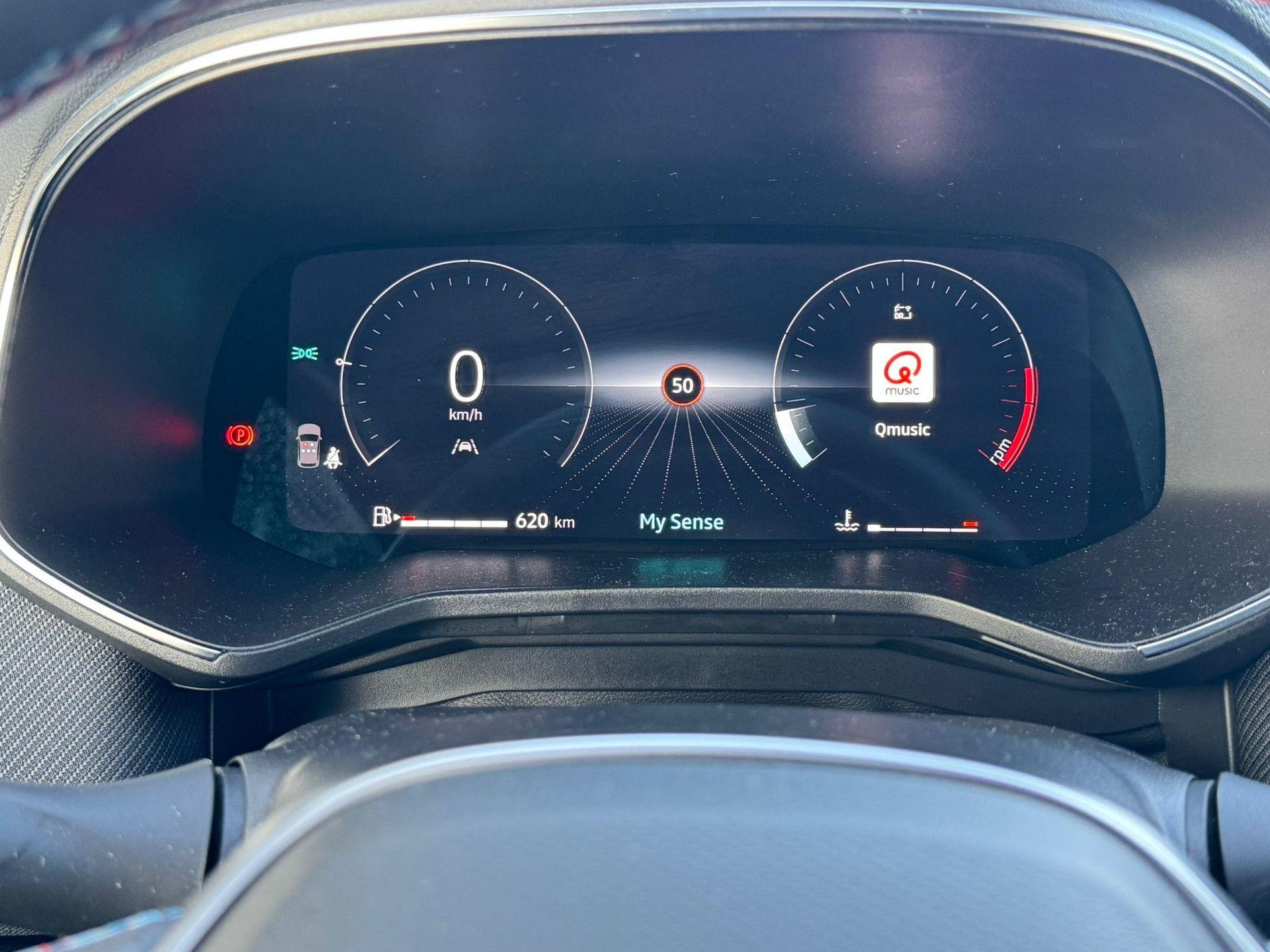 Renault Clio met kenteken GTR-15-D – dashboard