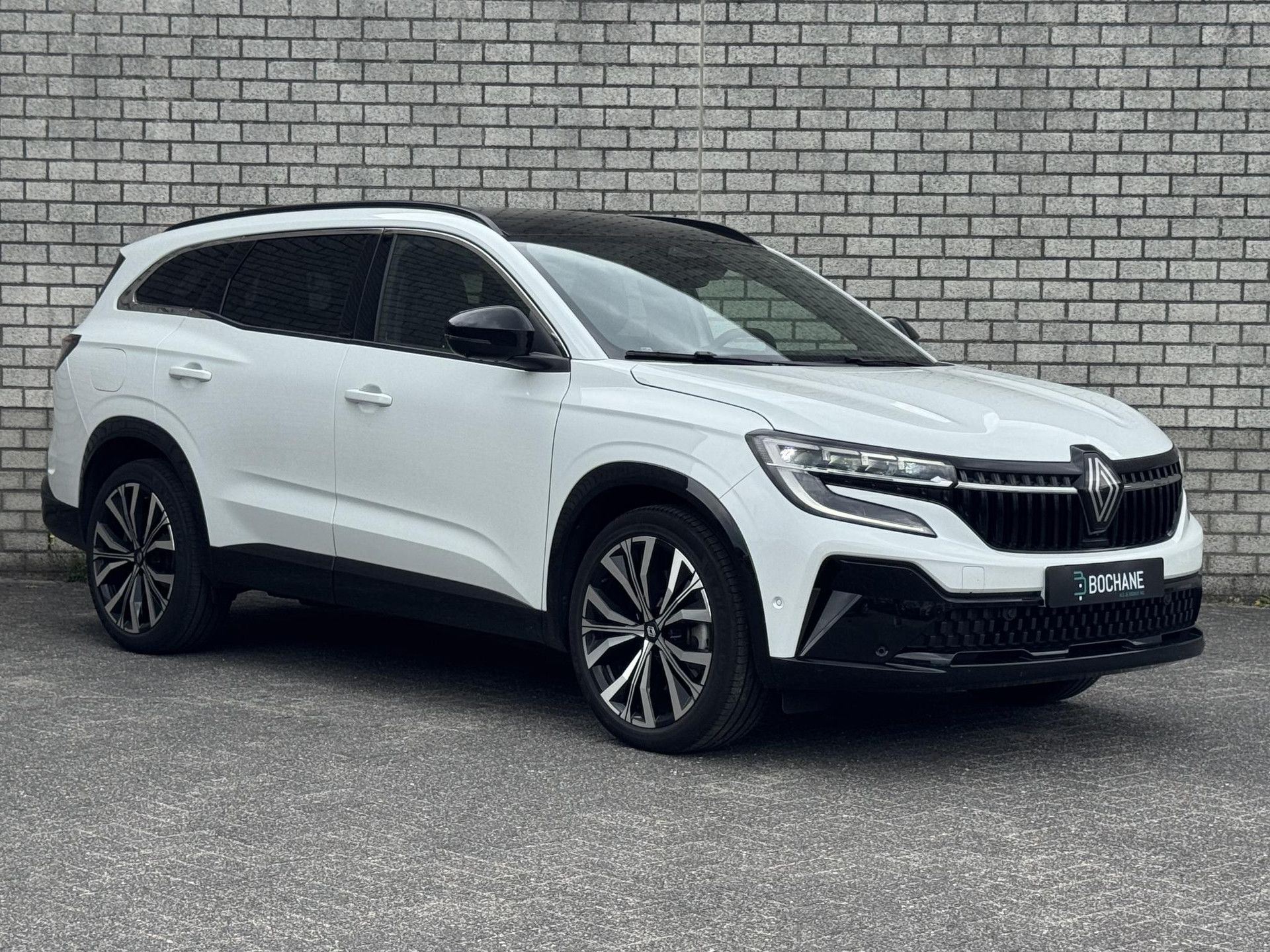 Renault Espace met kenteken JDB-67-R – detailfoto
