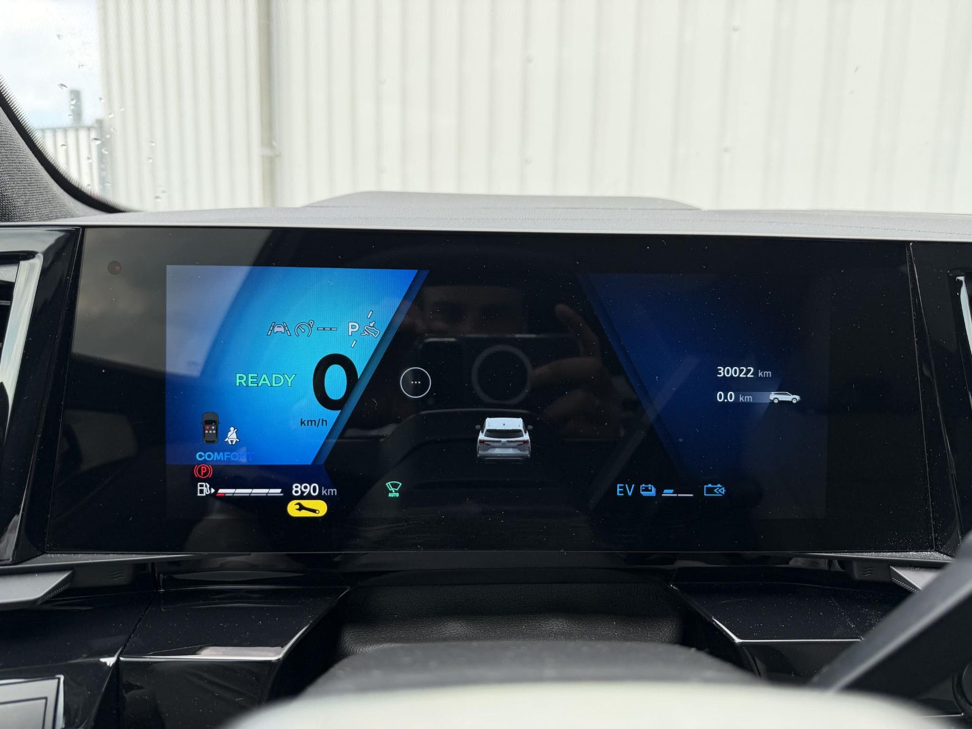 Renault Espace met kenteken JDB-68-R – dashboard