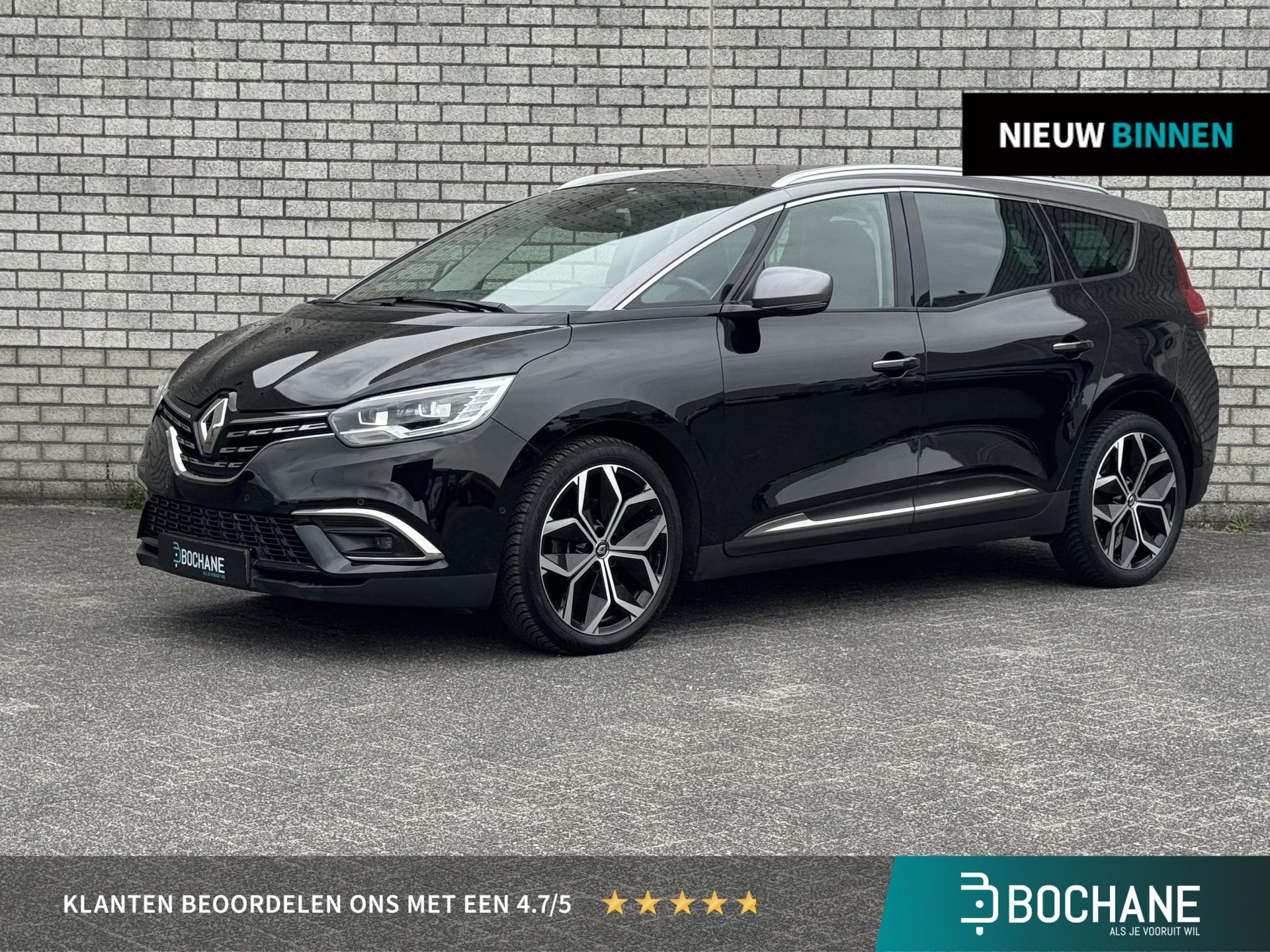Renault GrandScénic met kenteken P-784-NF – vooraanzicht