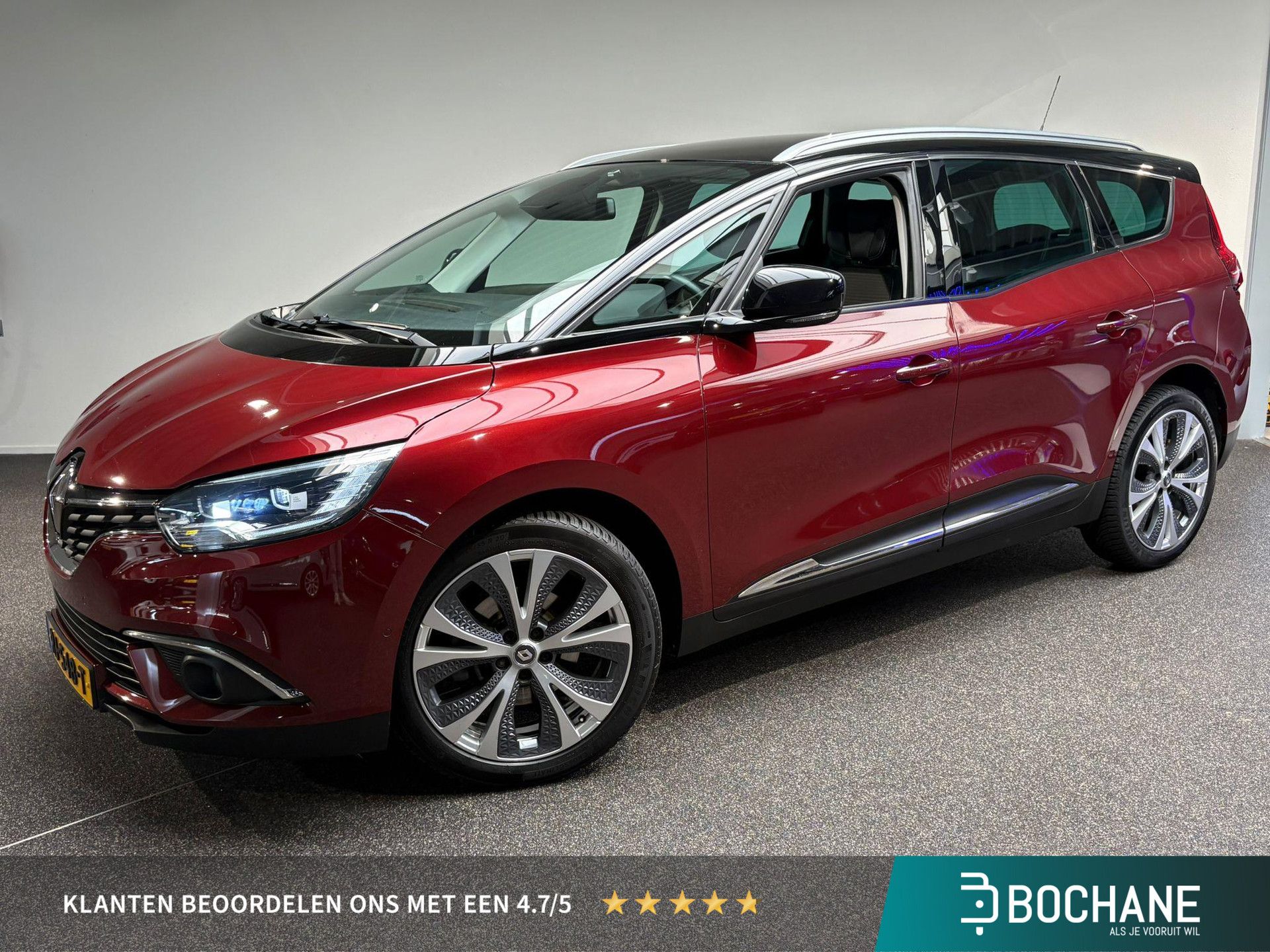 Renault GrandScénic met kenteken RJ-548-T – vooraanzicht