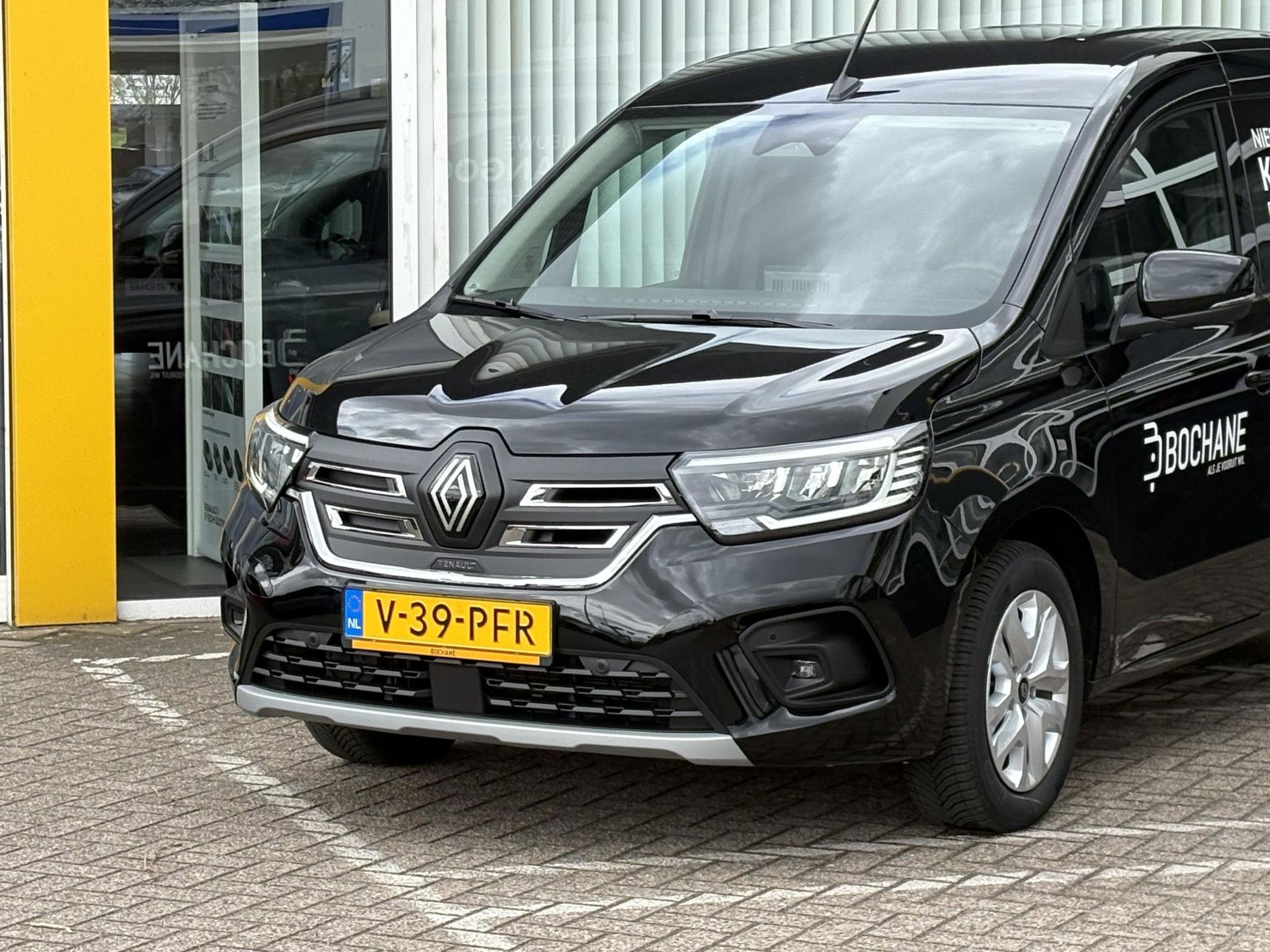 Renault Kangoo met kenteken V-39-PFR – detailfoto