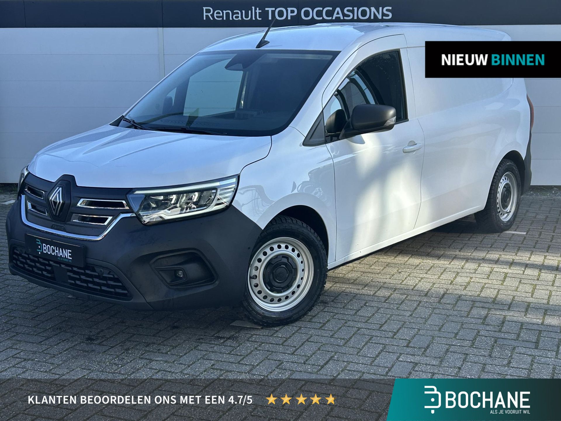 Renault Kangoo met kenteken V-67-LXF – vooraanzicht