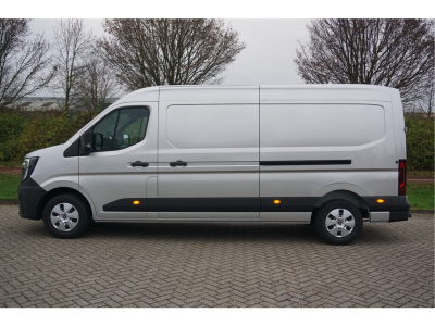 Renault Master – achteraanzicht