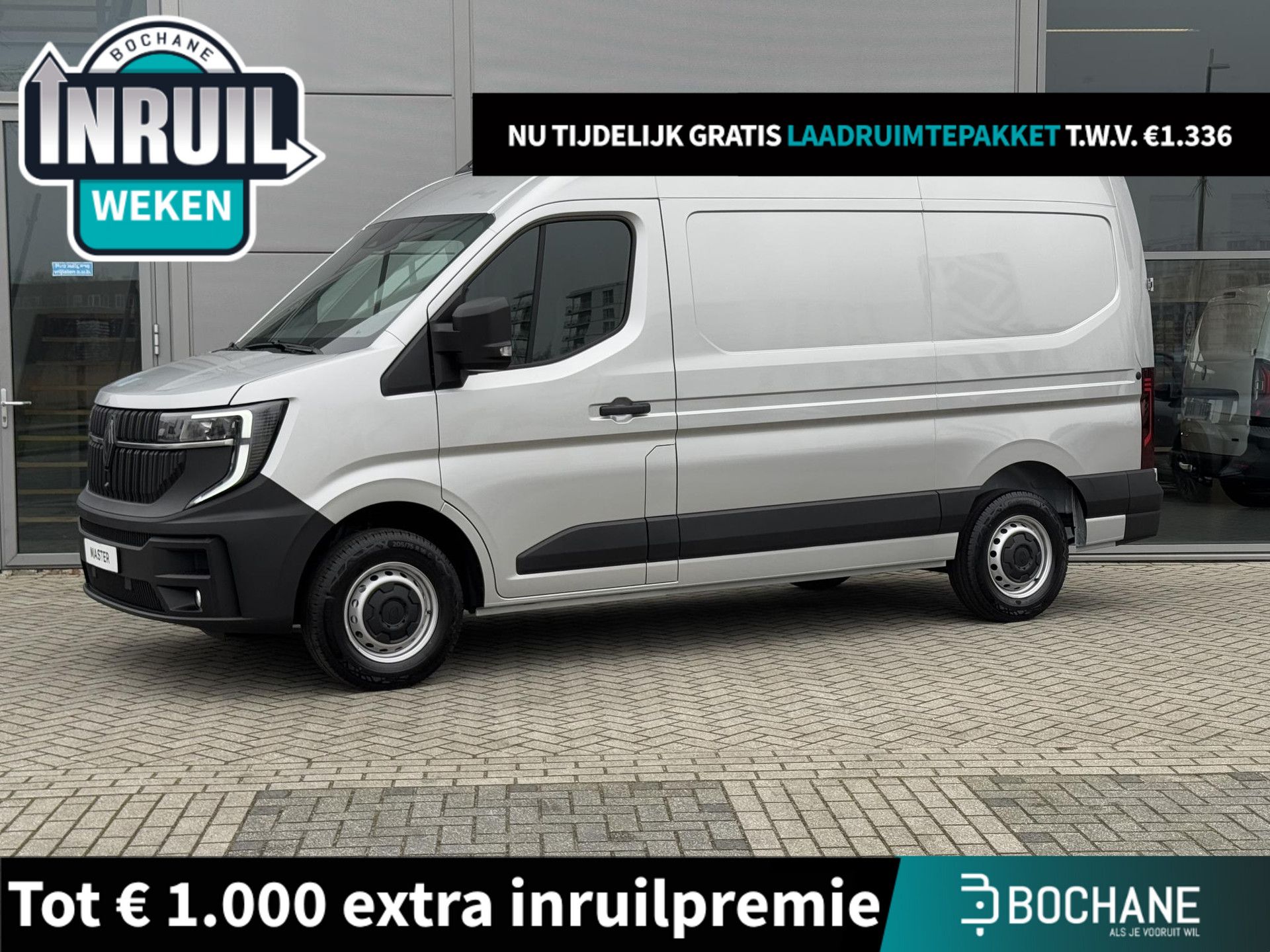 Renault Master met kenteken V-77-KRH – vooraanzicht