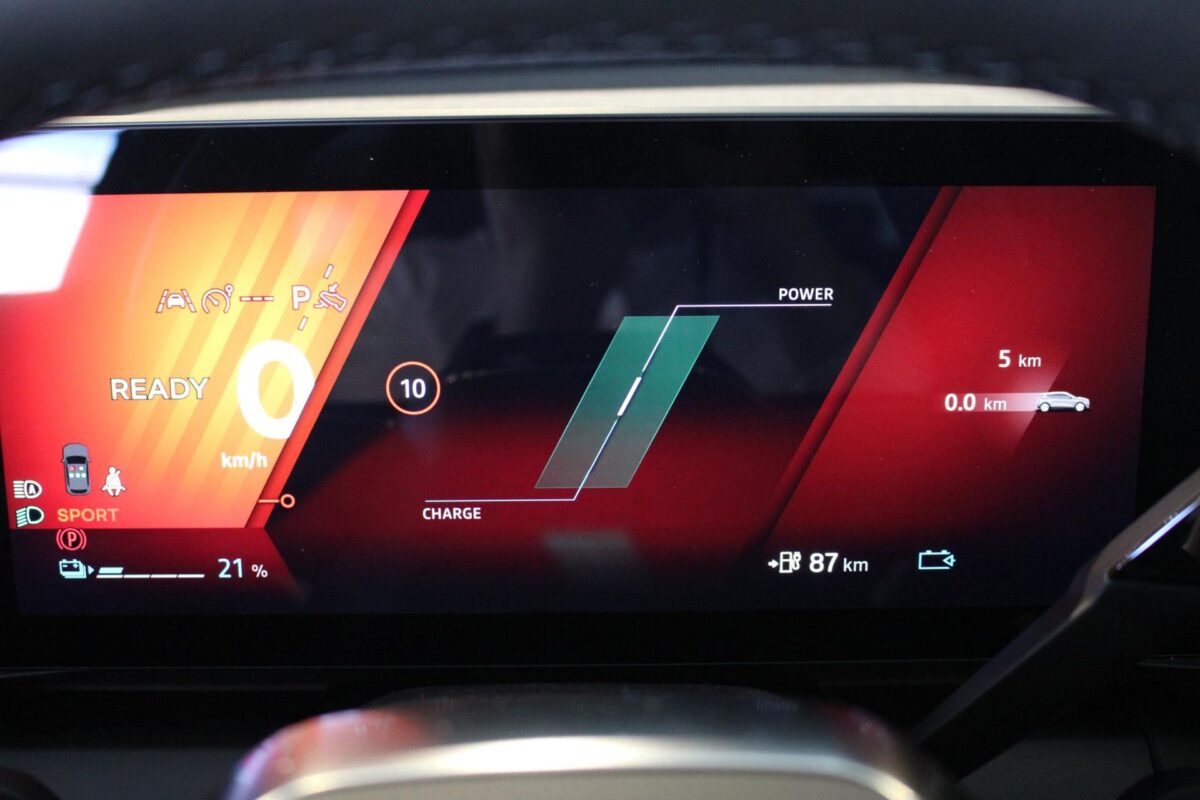 Renault MeganeE-Tech