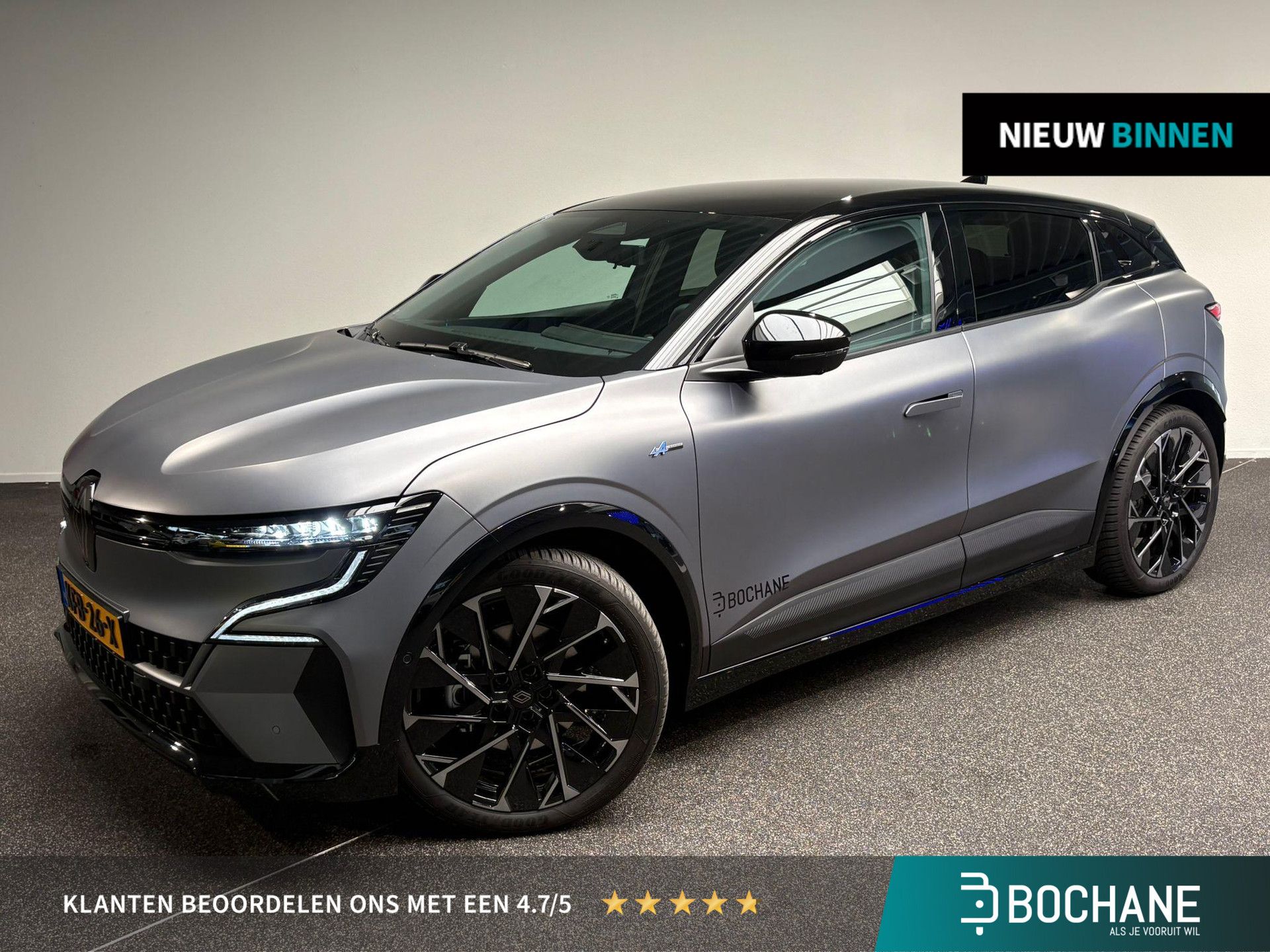 Renault MeganeE-Tech met kenteken KFB-26-X – vooraanzicht
